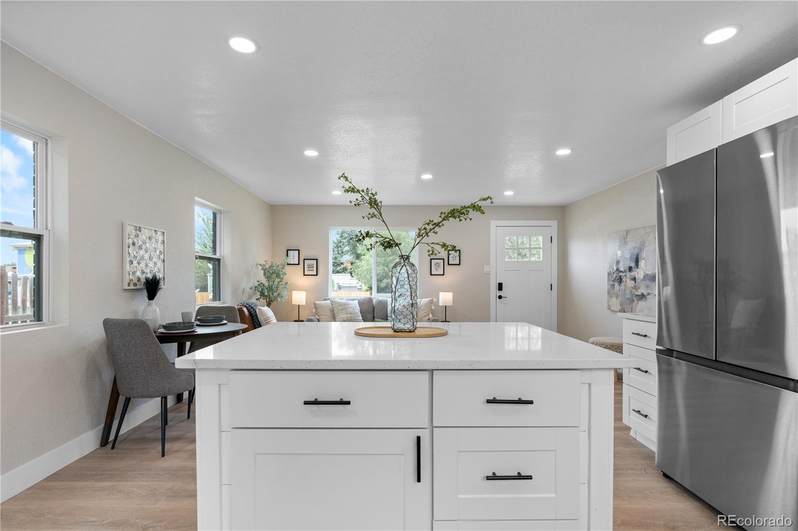 MLS Image #8 for 1441  verbena street,denver, Colorado