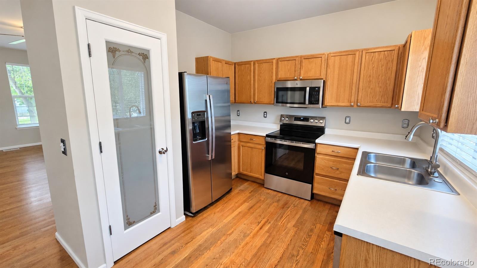 MLS Image #12 for 2434  st paul drive,colorado springs, Colorado