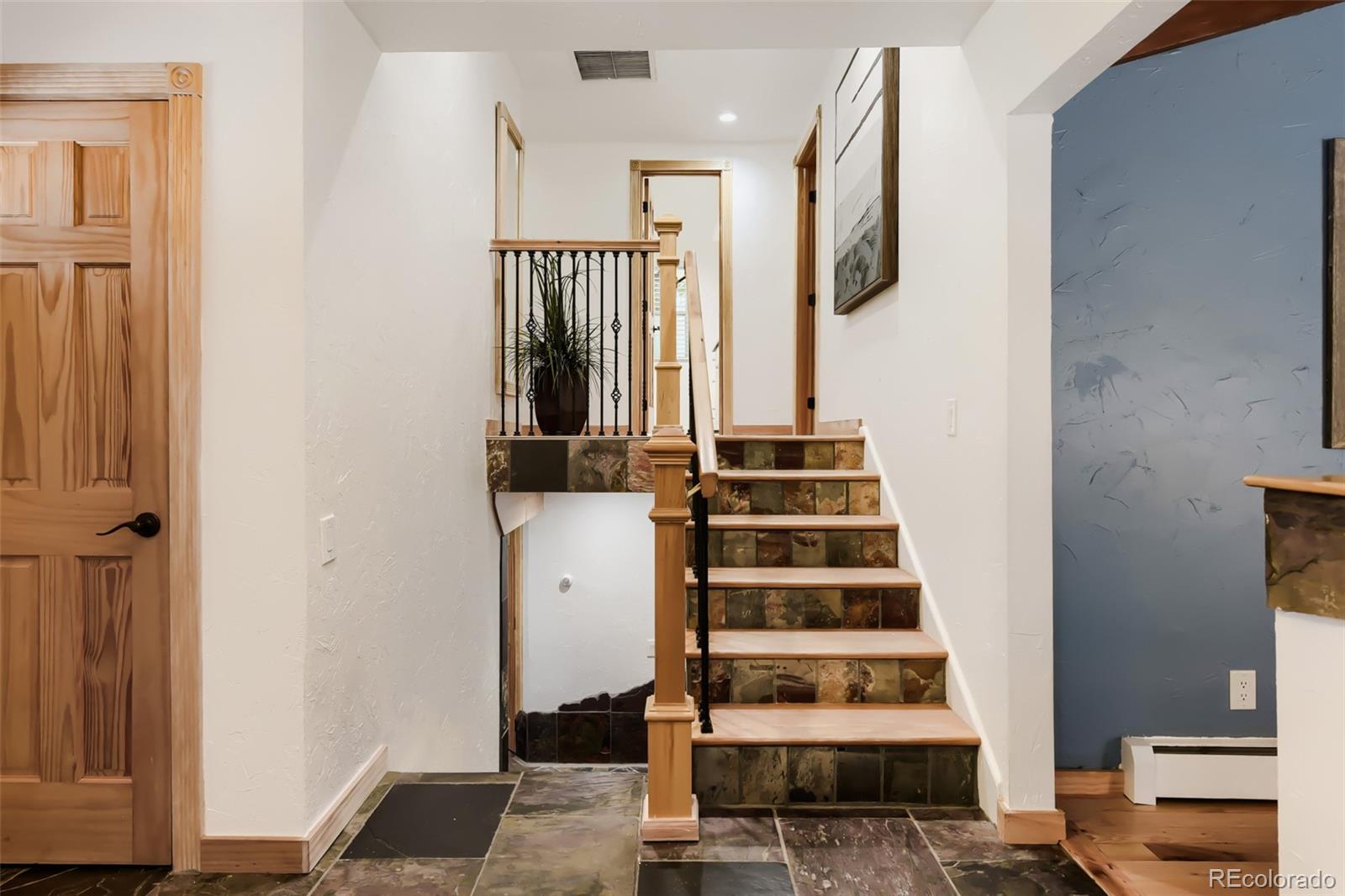MLS Image #32 for 6731 s clayton way,centennial, Colorado