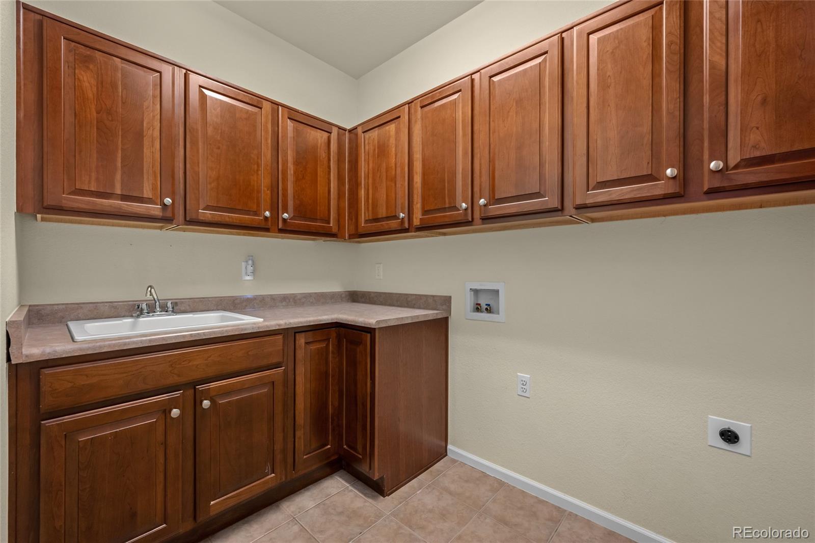 MLS Image #27 for 2860  paw print way,castle rock, Colorado