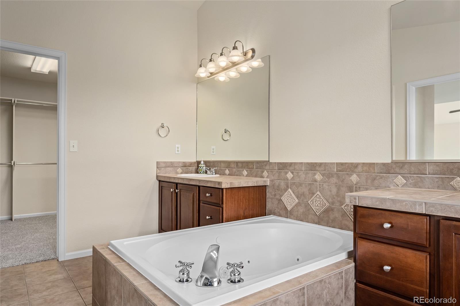 MLS Image #35 for 2860  paw print way,castle rock, Colorado