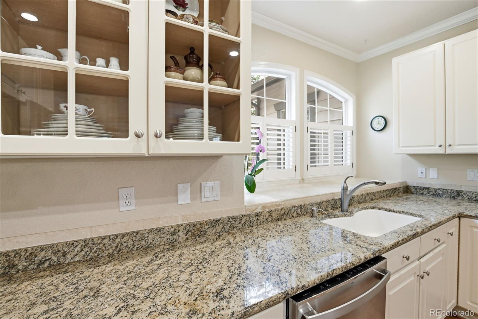 MLS Image #4 for 20225  lost arrowhead drive,monument, Colorado
