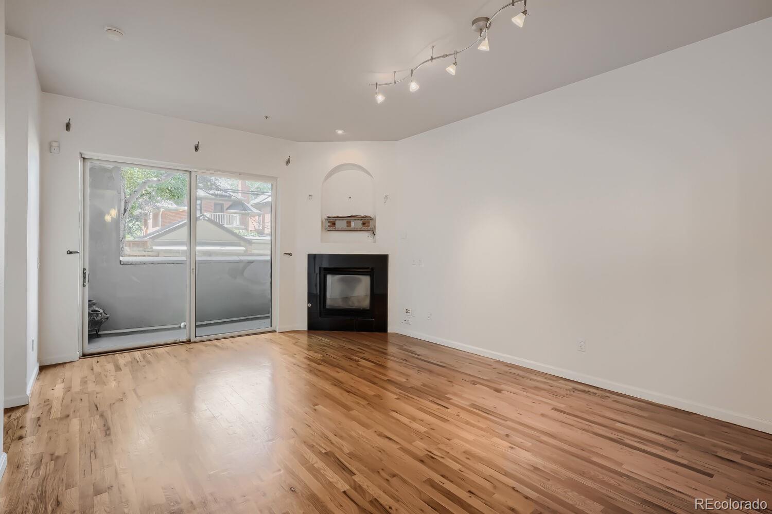 MLS Image #1 for 1489 n steele street,denver, Colorado