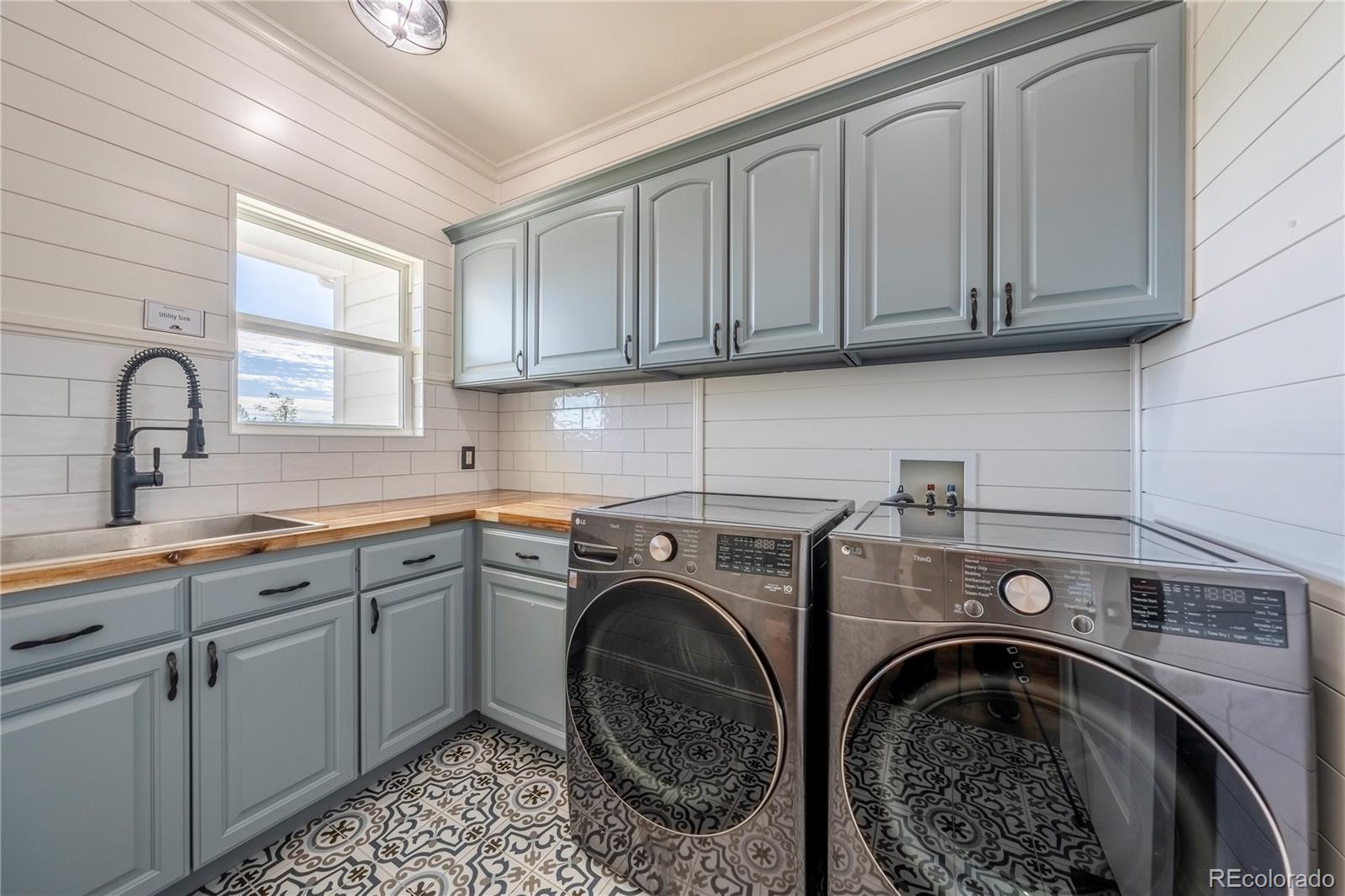 MLS Image #17 for 33725  wildflower ,elizabeth, Colorado
