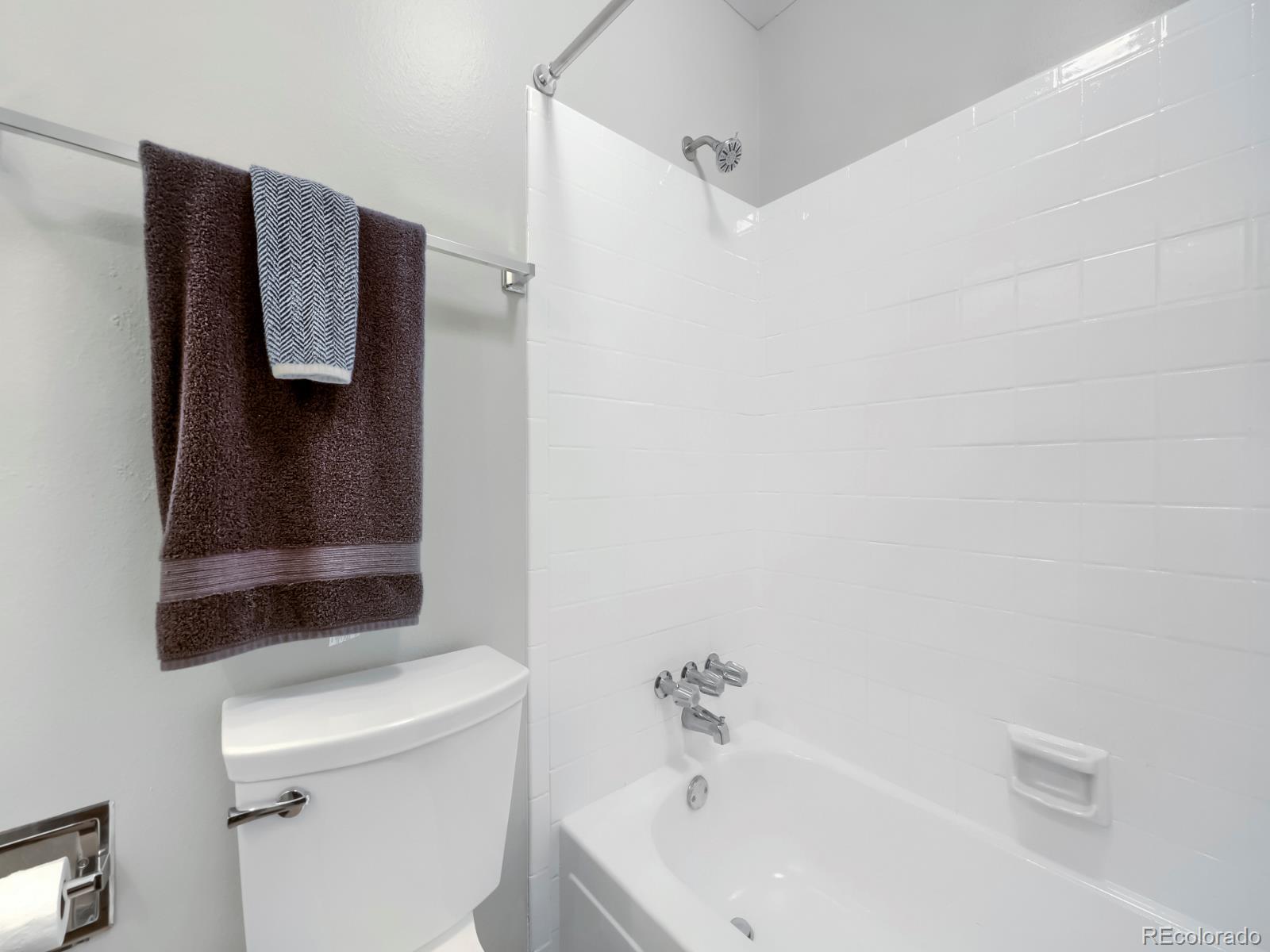 MLS Image #13 for 8218  washington street,denver, Colorado