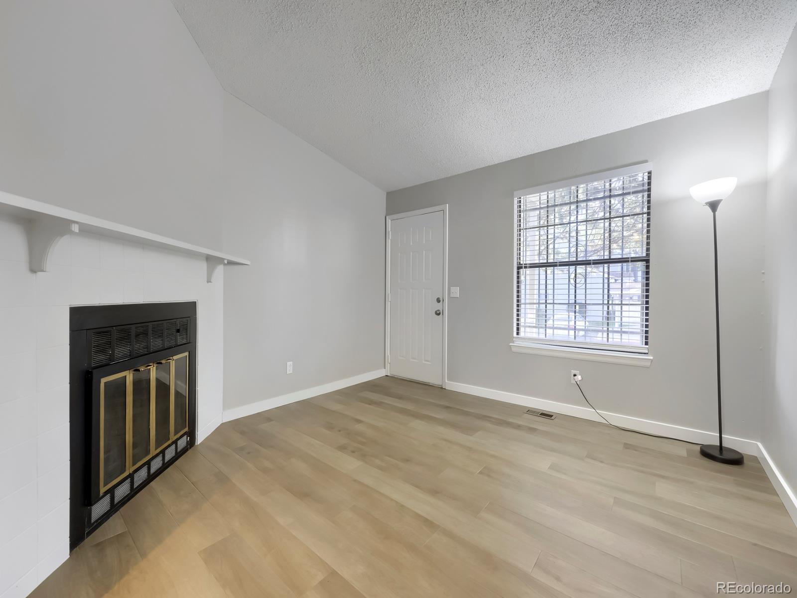 MLS Image #3 for 8218  washington street,denver, Colorado
