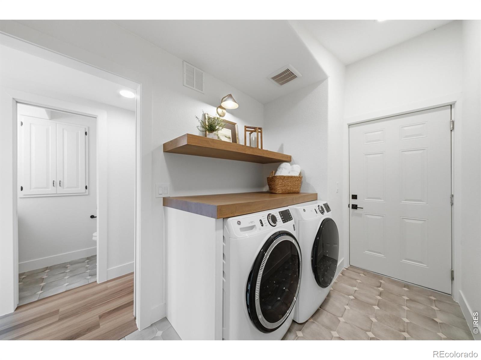 MLS Image #23 for 1310  country club road,fort collins, Colorado