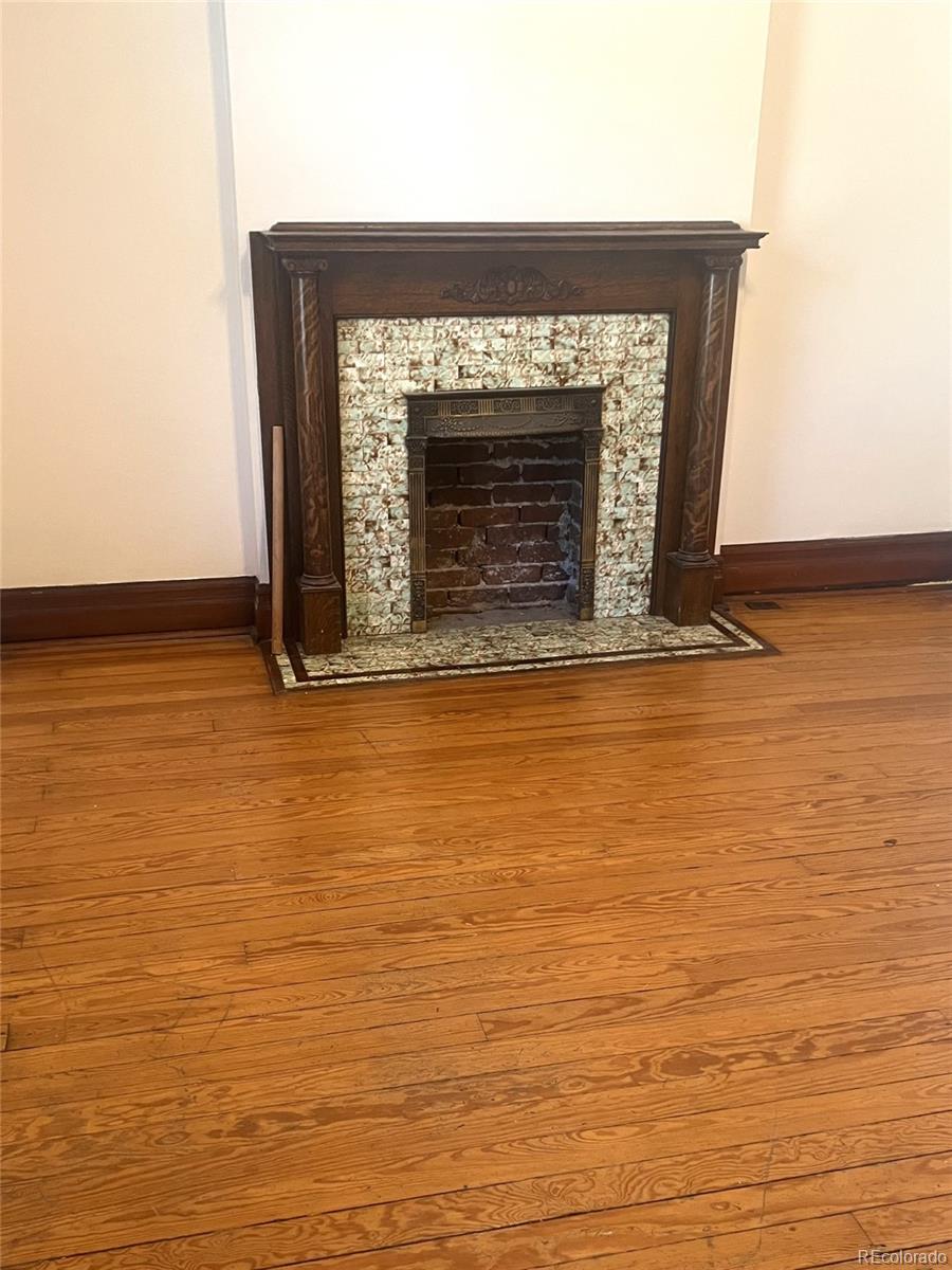 MLS Image #2 for 45 s pearl street,denver, Colorado