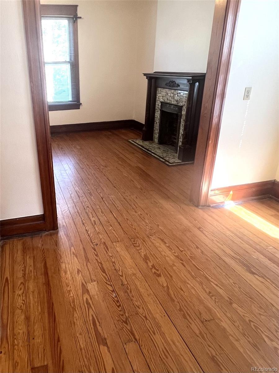 MLS Image #3 for 45 s pearl street,denver, Colorado