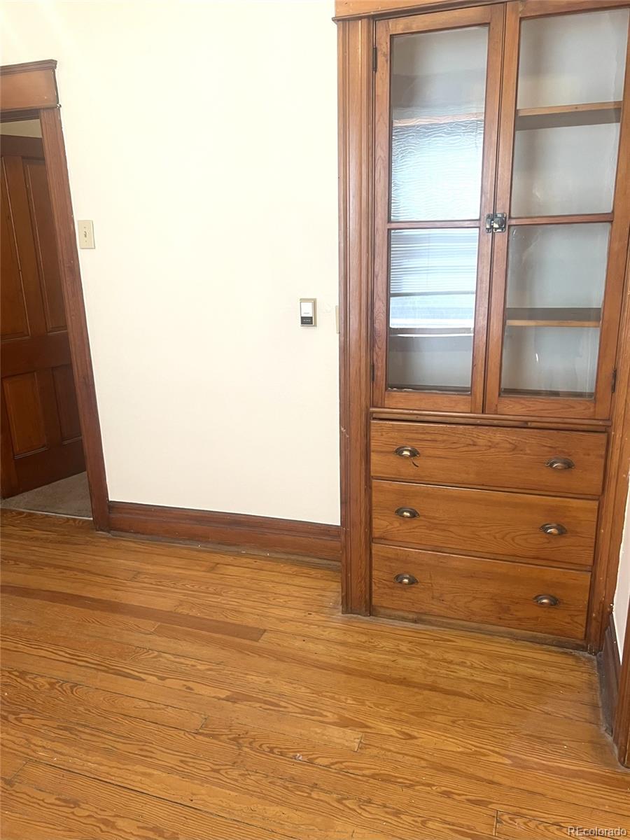 MLS Image #5 for 45 s pearl street,denver, Colorado