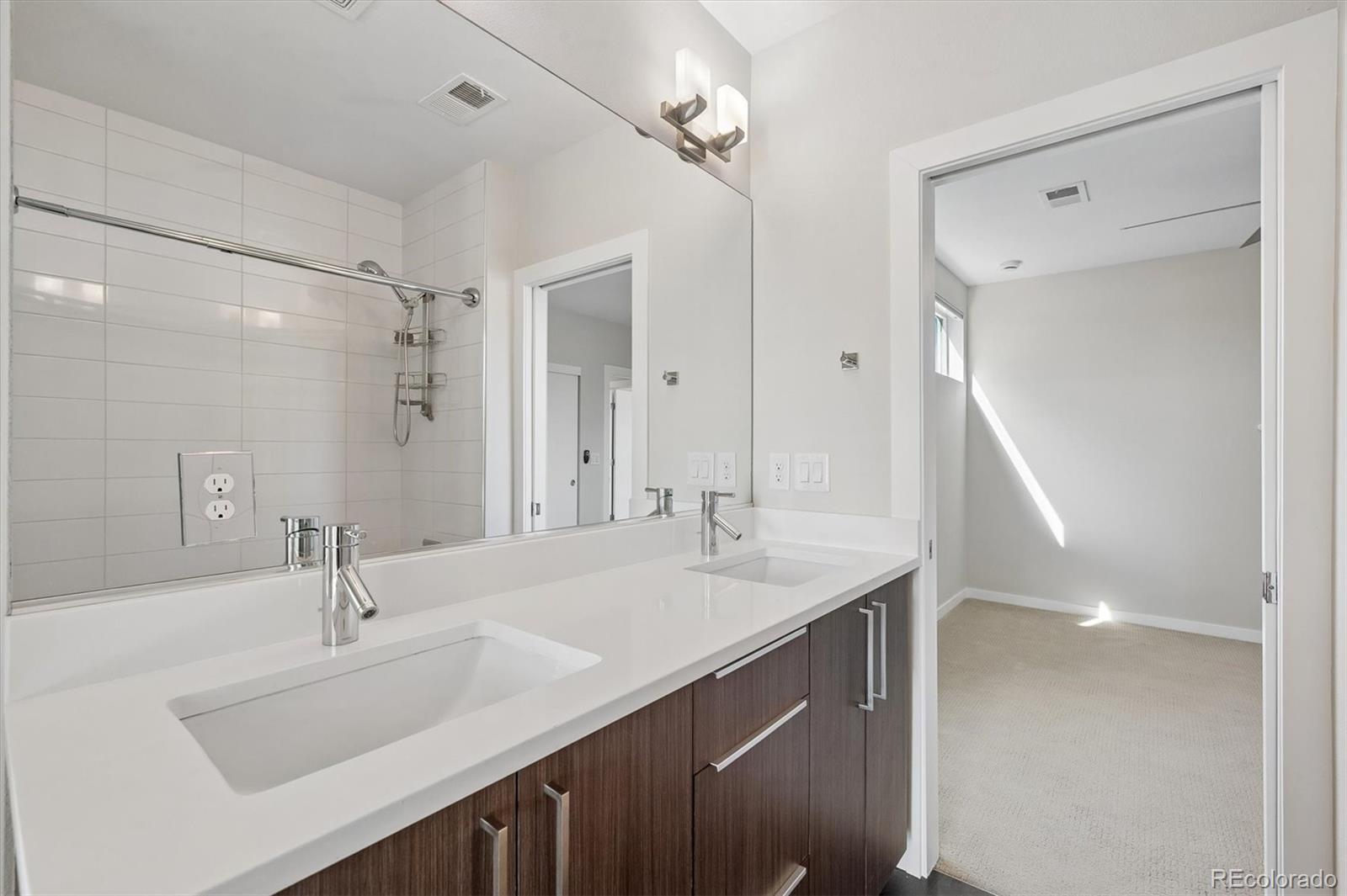MLS Image #21 for 3215 s dahlia street,denver, Colorado