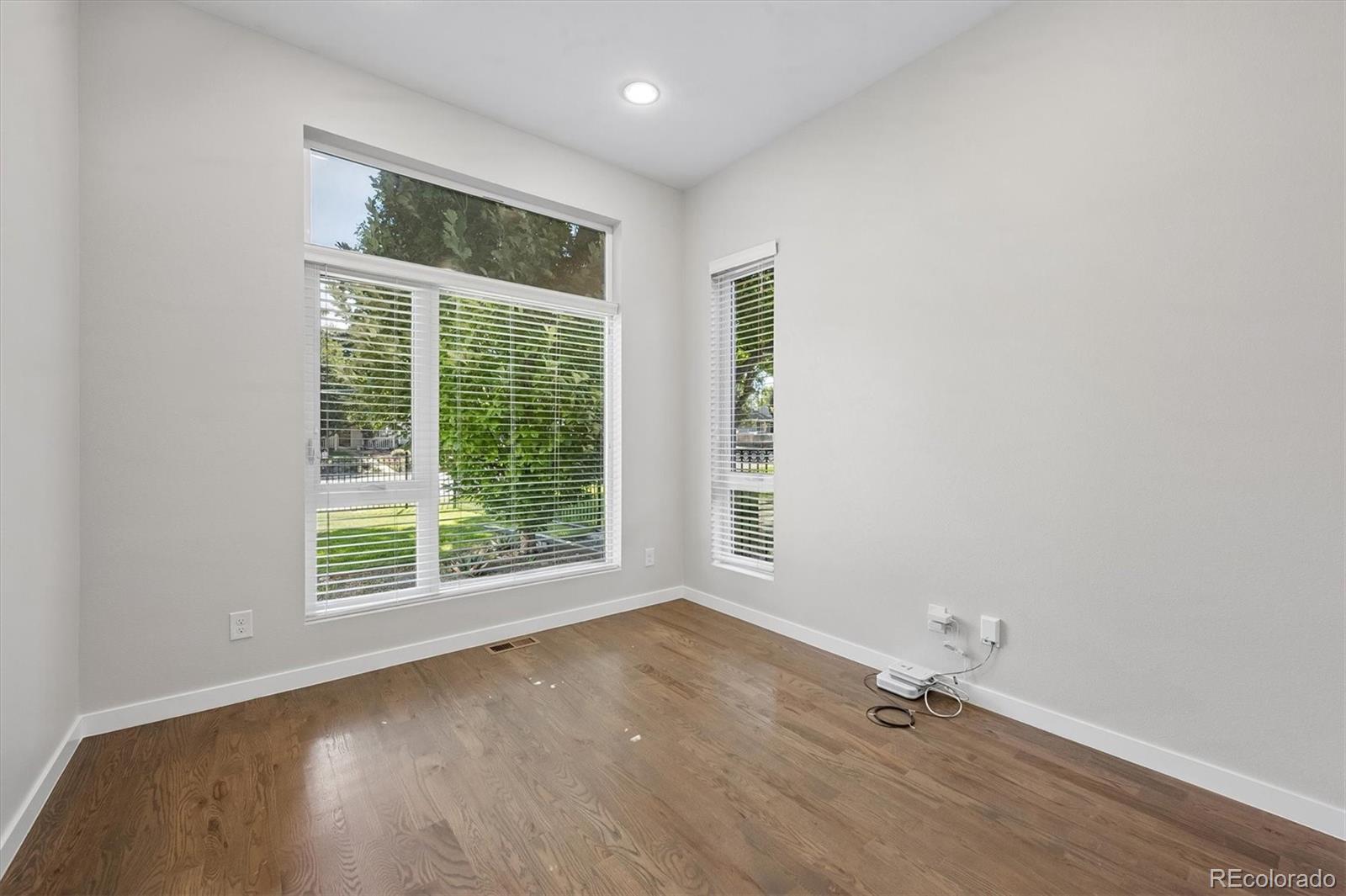 MLS Image #7 for 3215 s dahlia street,denver, Colorado