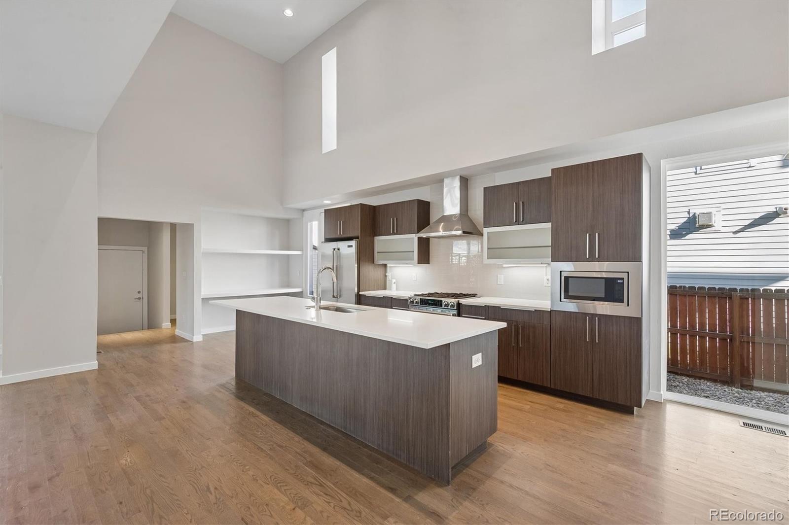 MLS Image #8 for 3215 s dahlia street,denver, Colorado