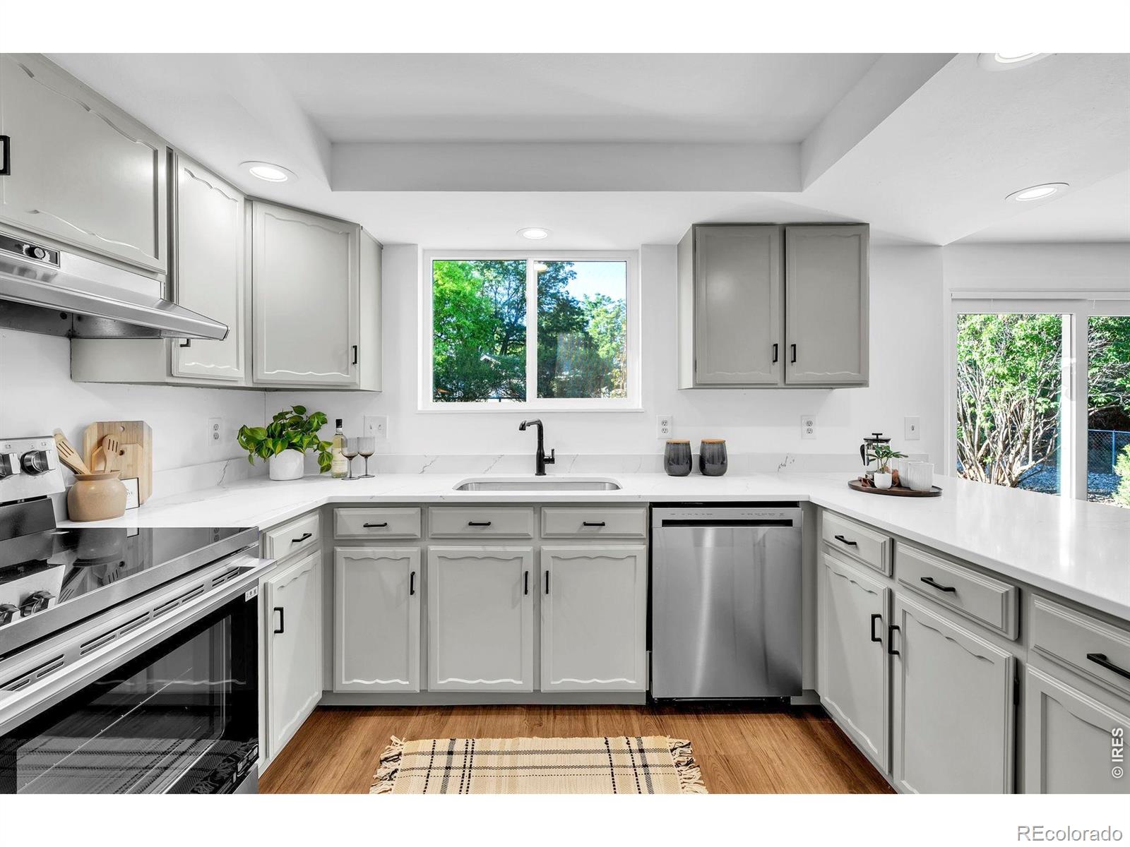 MLS Image #10 for 4744  kellogg circle,boulder, Colorado