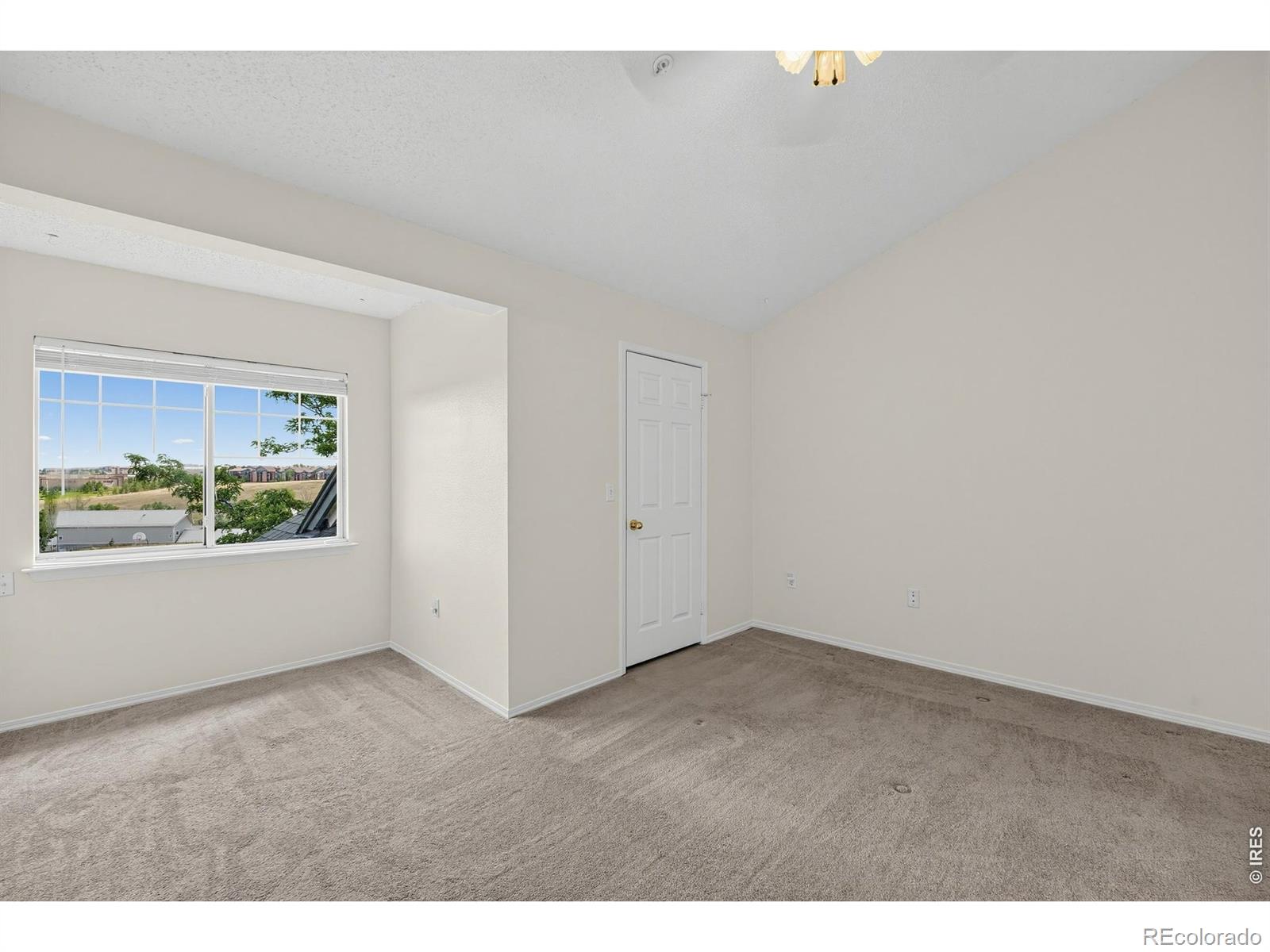 MLS Image #14 for 2086  concord lane,louisville, Colorado