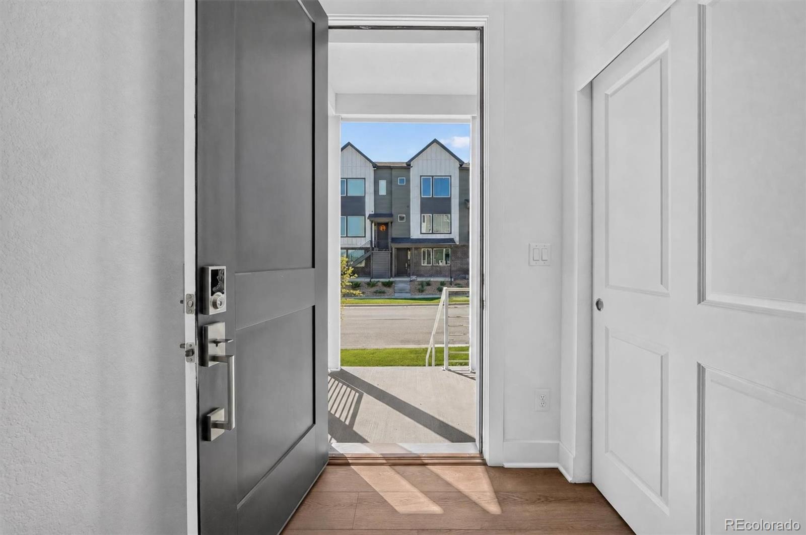 MLS Image #2 for 689  saddle drive,erie, Colorado