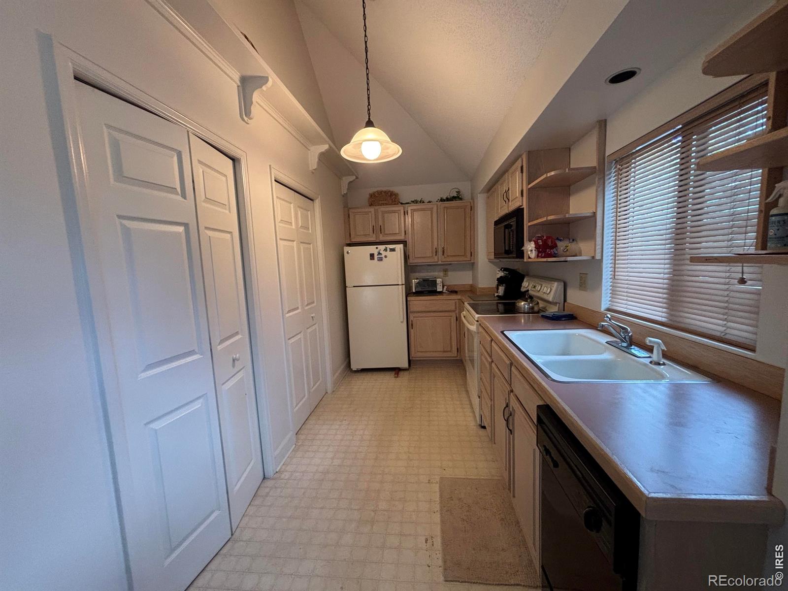 MLS Image #8 for 1010 s saint vrain avenue,estes park, Colorado
