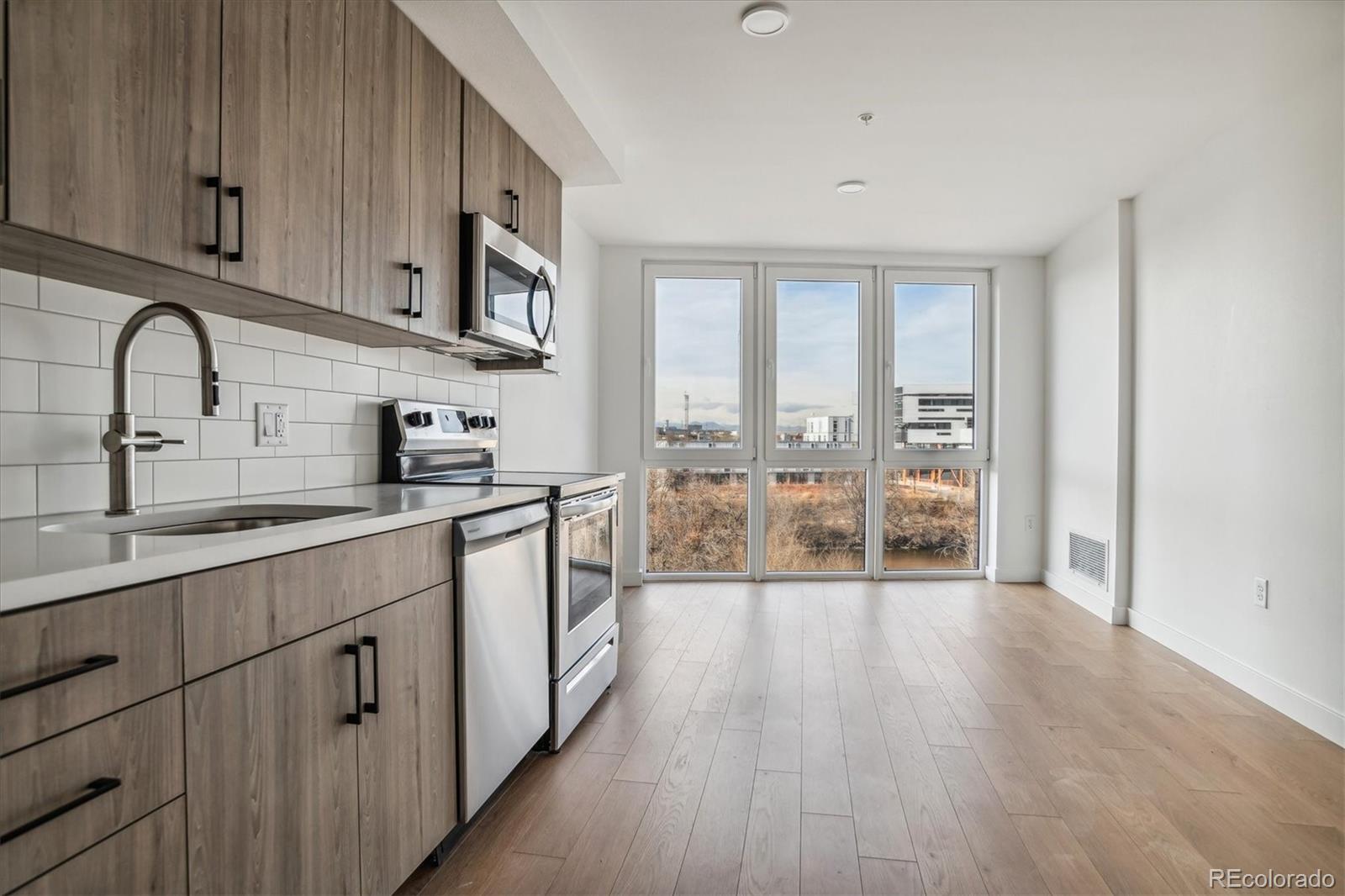 MLS Image #5 for 3575  chestnut place,denver, Colorado