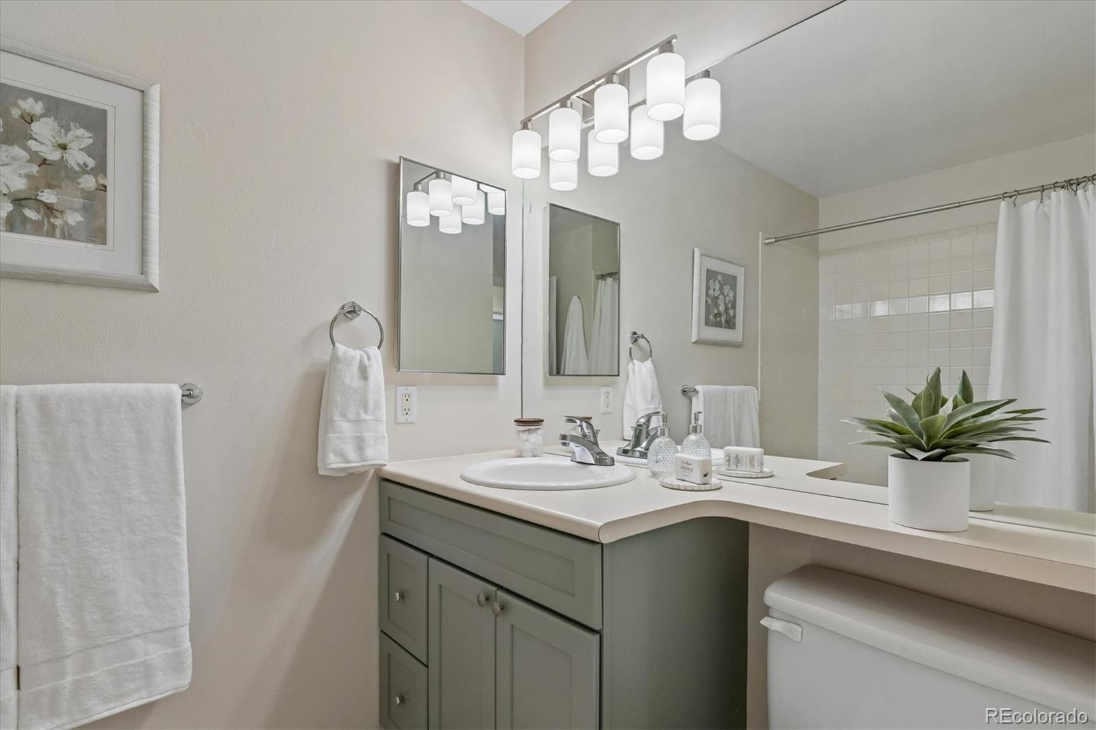 MLS Image #18 for 8425  everett way c,arvada, Colorado