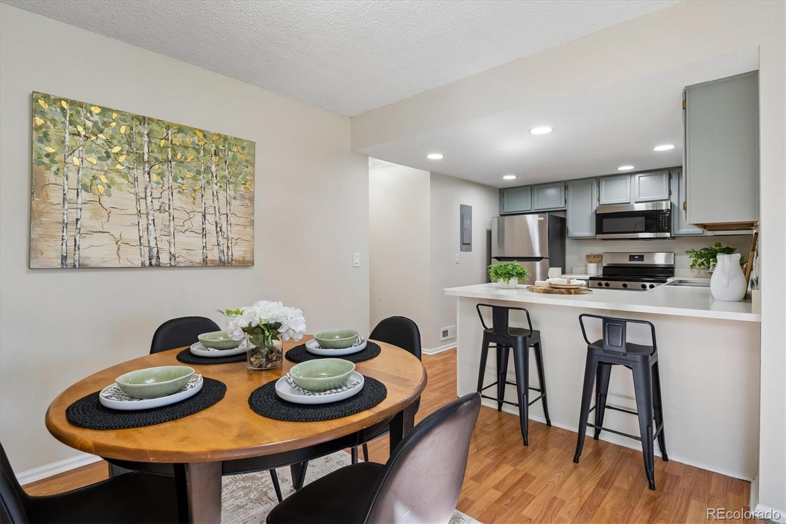 MLS Image #8 for 8425  everett way c,arvada, Colorado