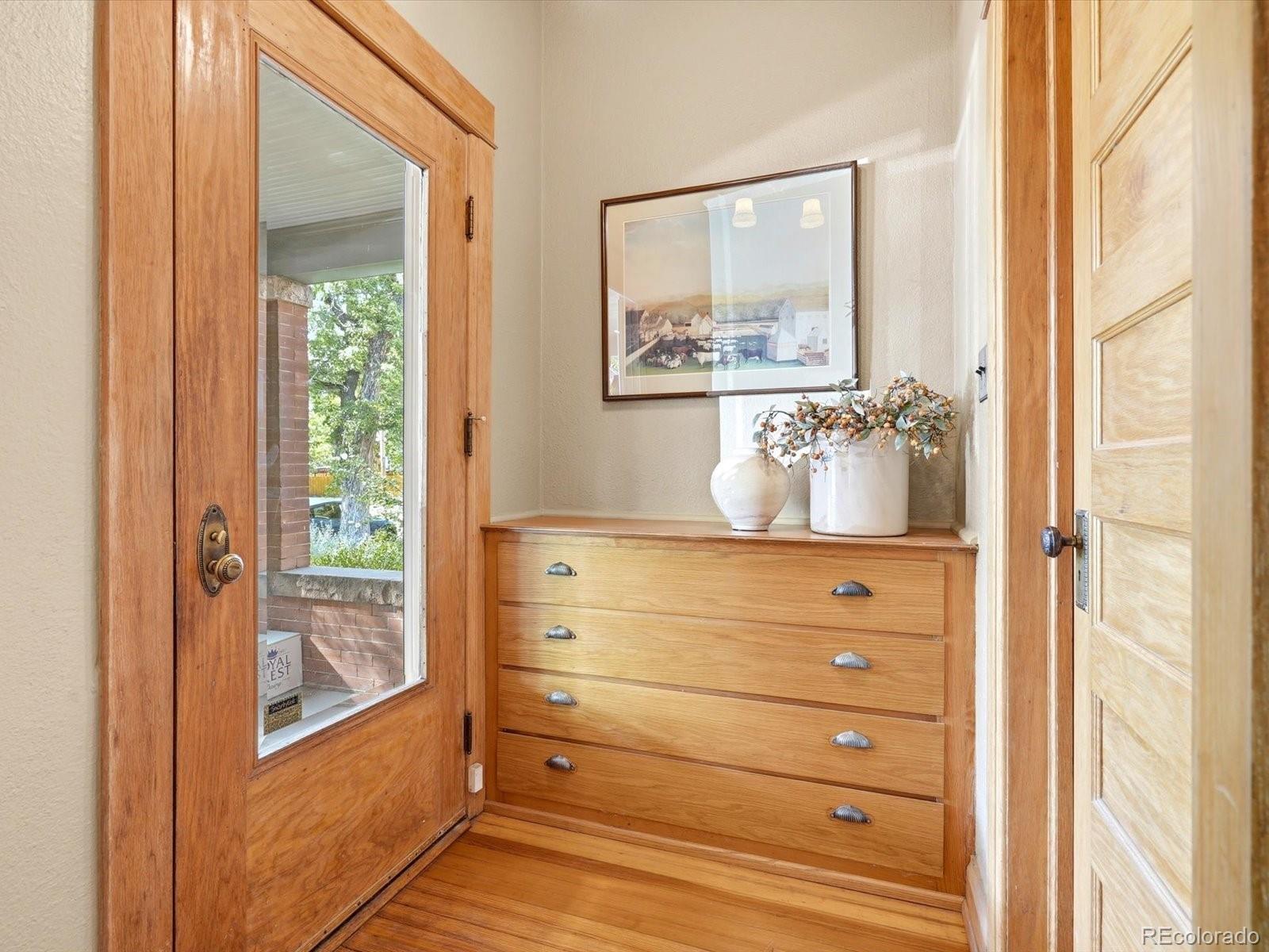 MLS Image #5 for 612 s pennsylvania street,denver, Colorado