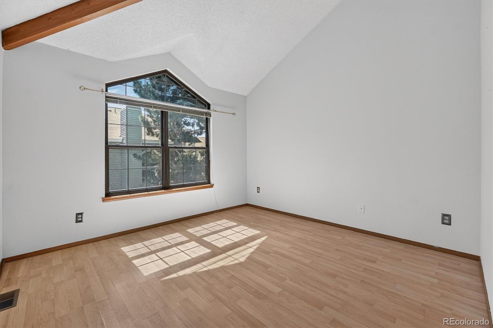 MLS Image #12 for 942 s walden street,aurora, Colorado