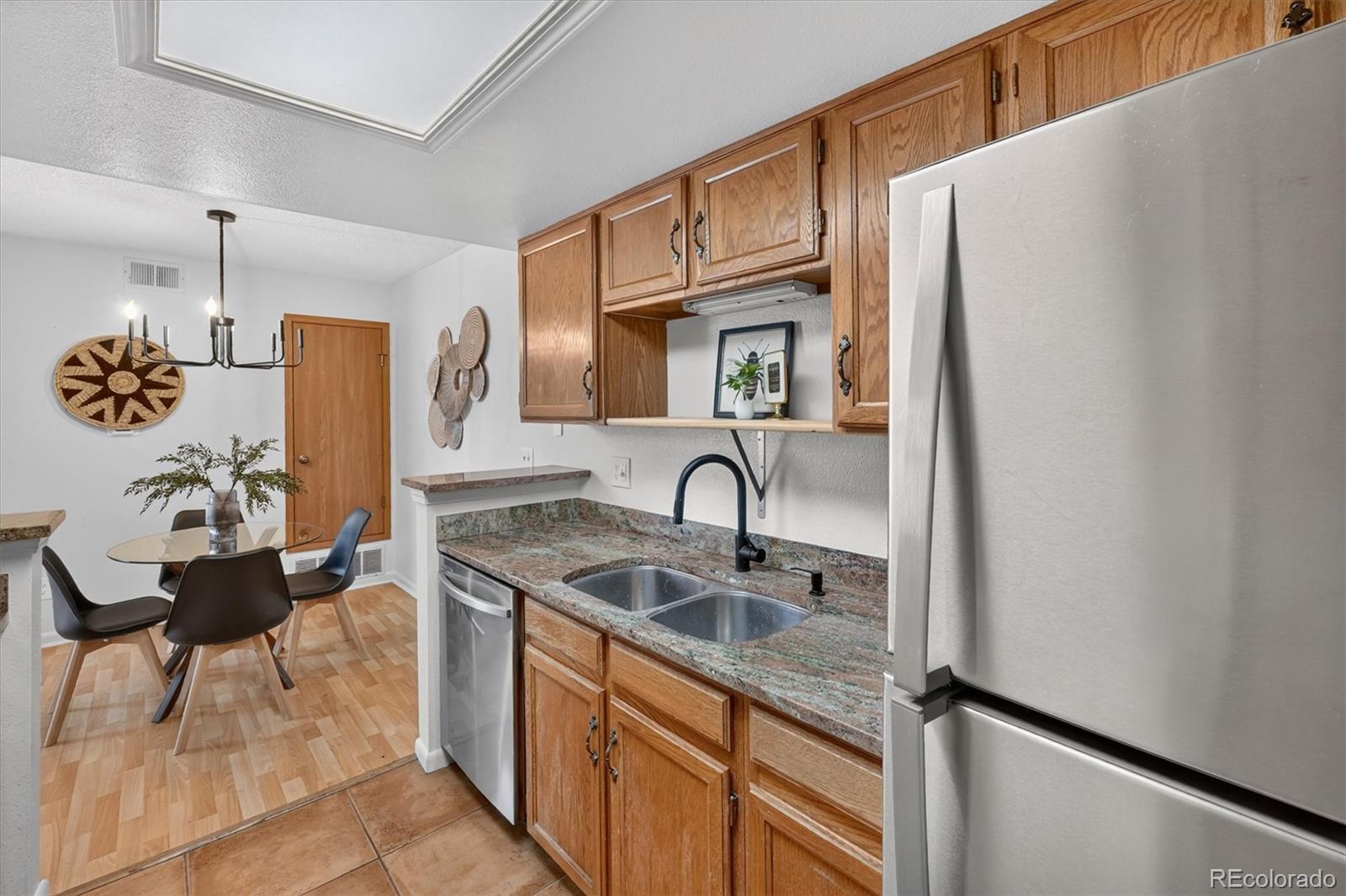 MLS Image #13 for 942 s walden street,aurora, Colorado