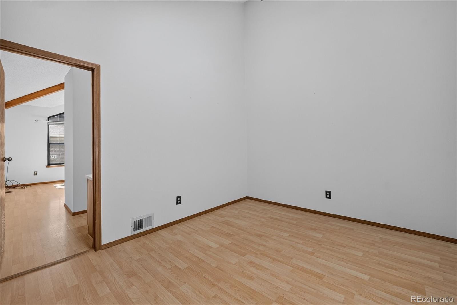 MLS Image #15 for 942 s walden street,aurora, Colorado