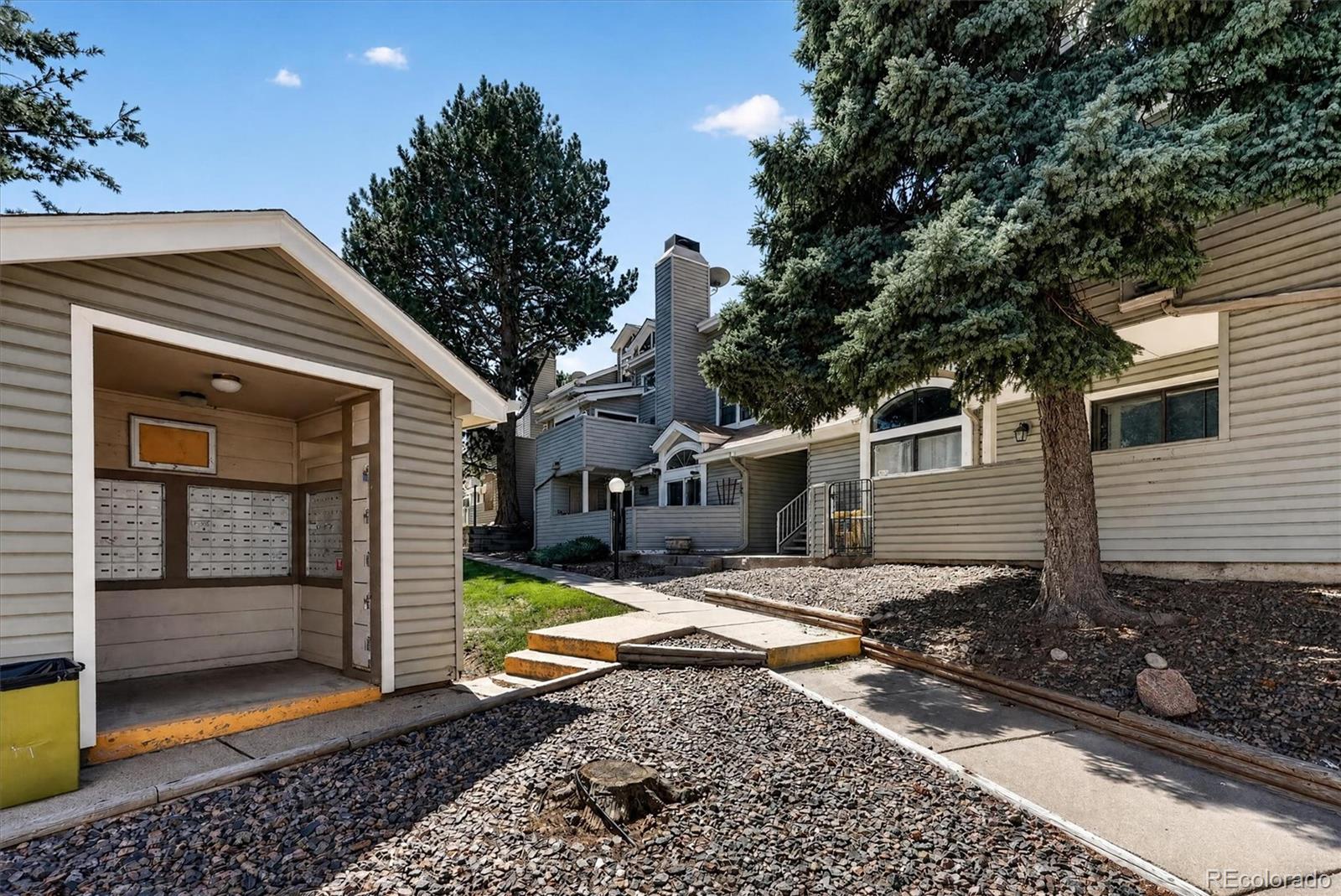 MLS Image #40 for 942 s walden street,aurora, Colorado