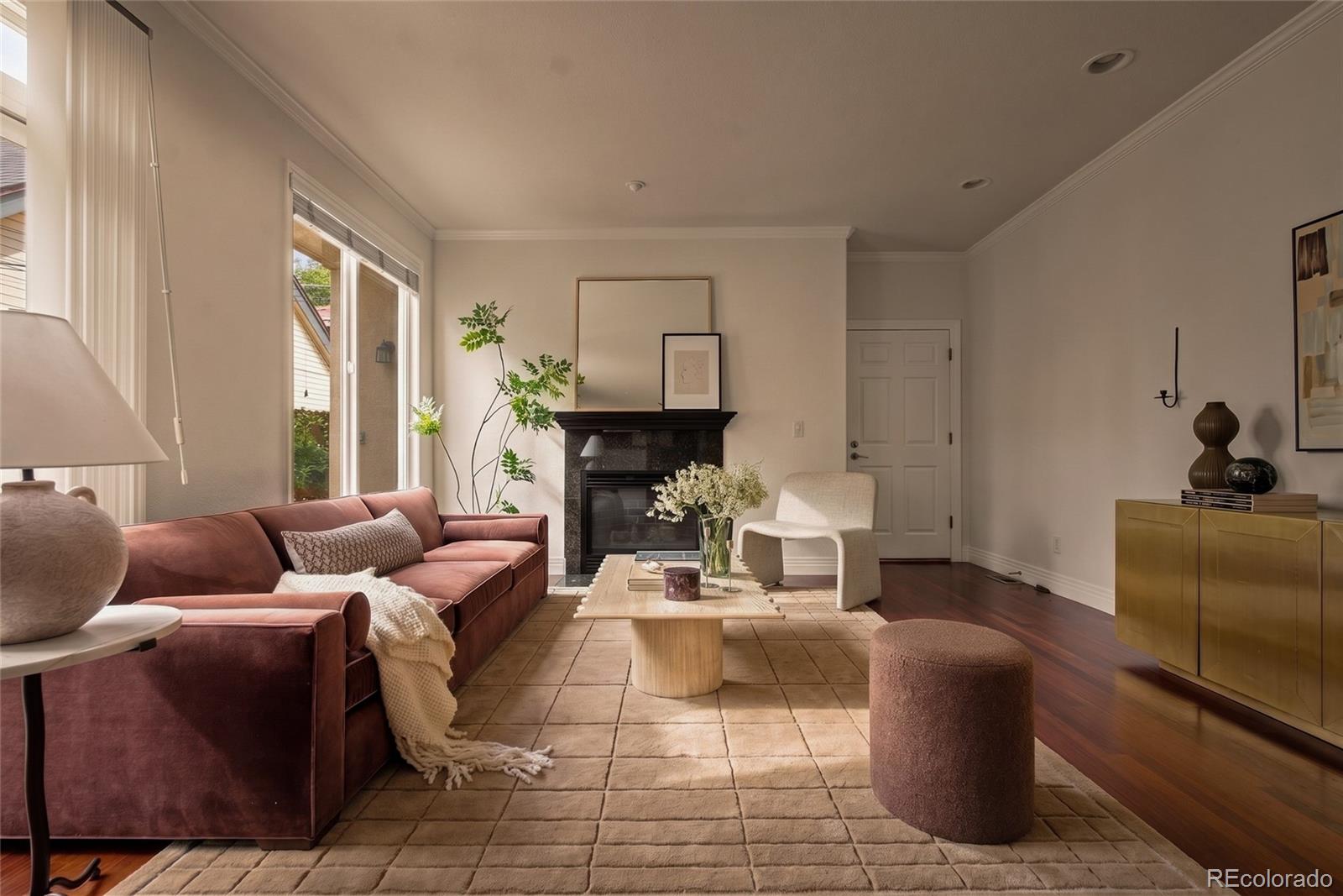 MLS Image #16 for 540  steele street,denver, Colorado
