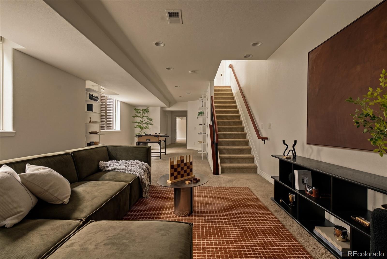 MLS Image #35 for 540  steele street,denver, Colorado