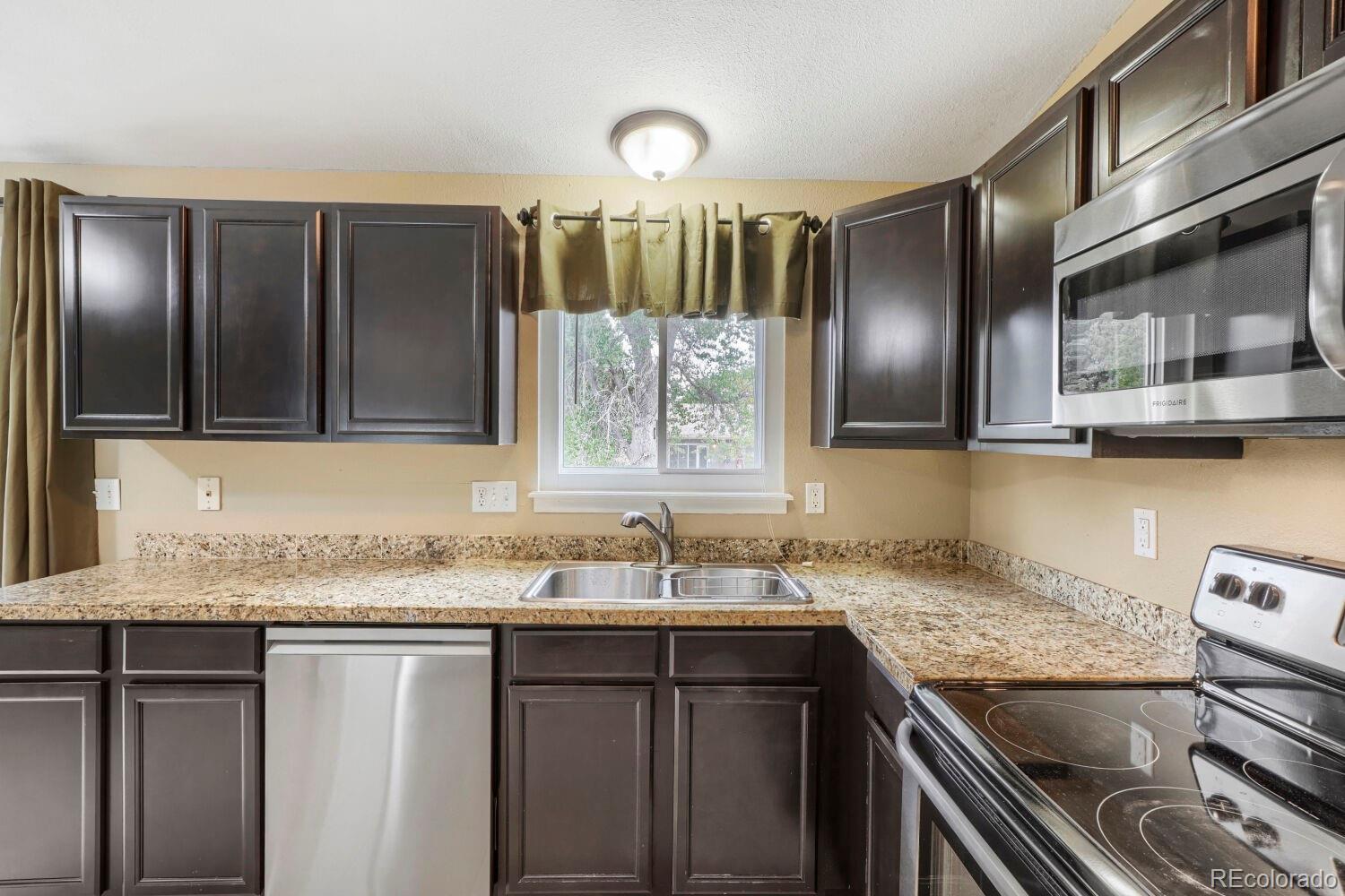 MLS Image #9 for 4274 s argonne street,aurora, Colorado