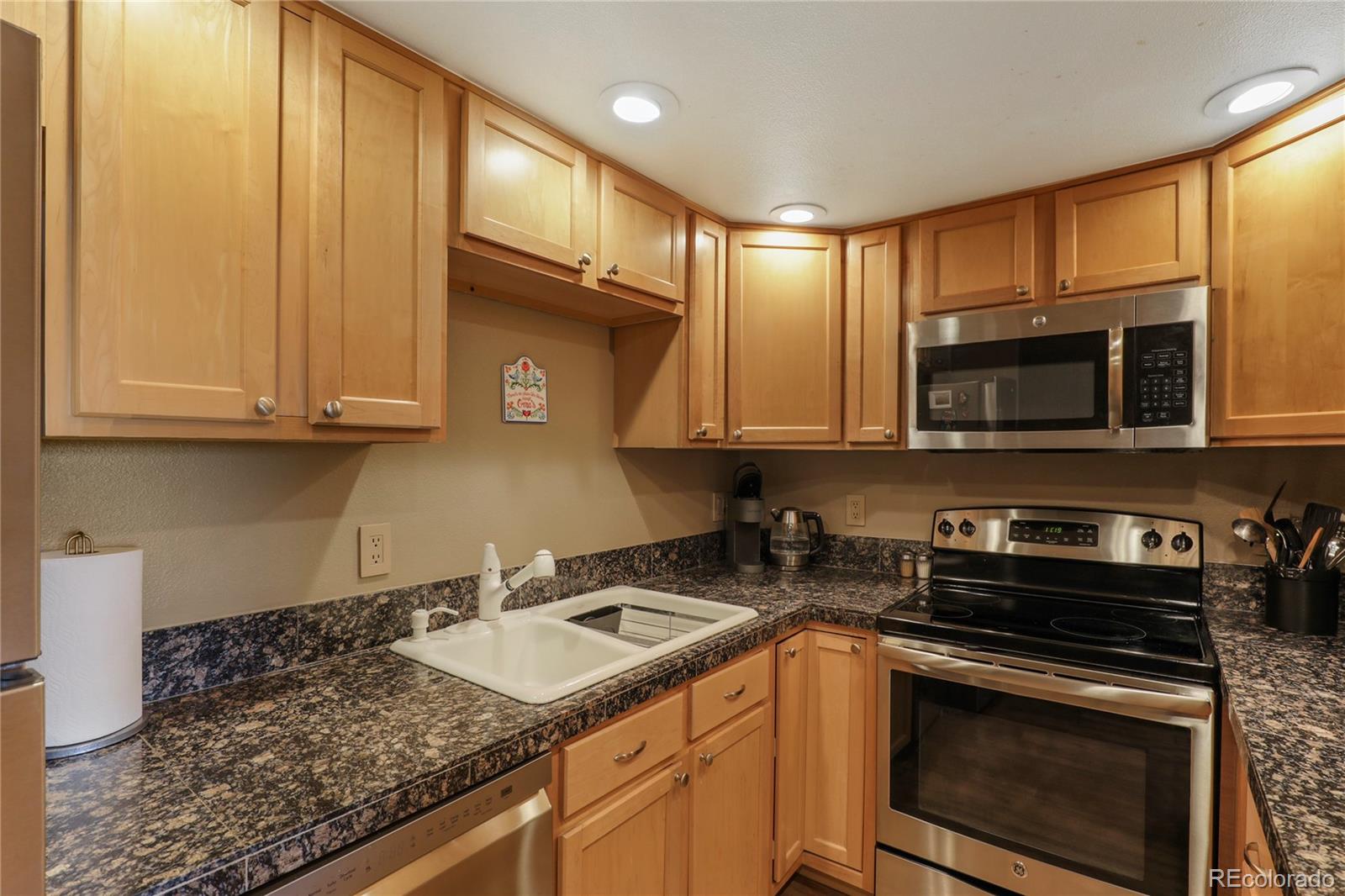 MLS Image #15 for 1313 n williams street,denver, Colorado