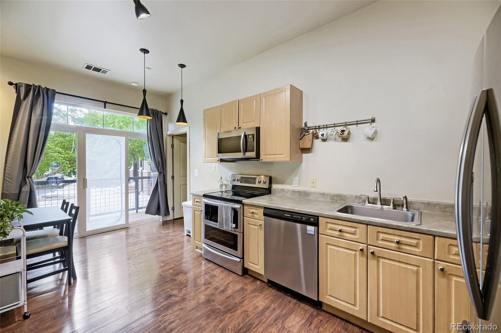 MLS Image #11 for 5677 s park place d105,greenwood village, Colorado