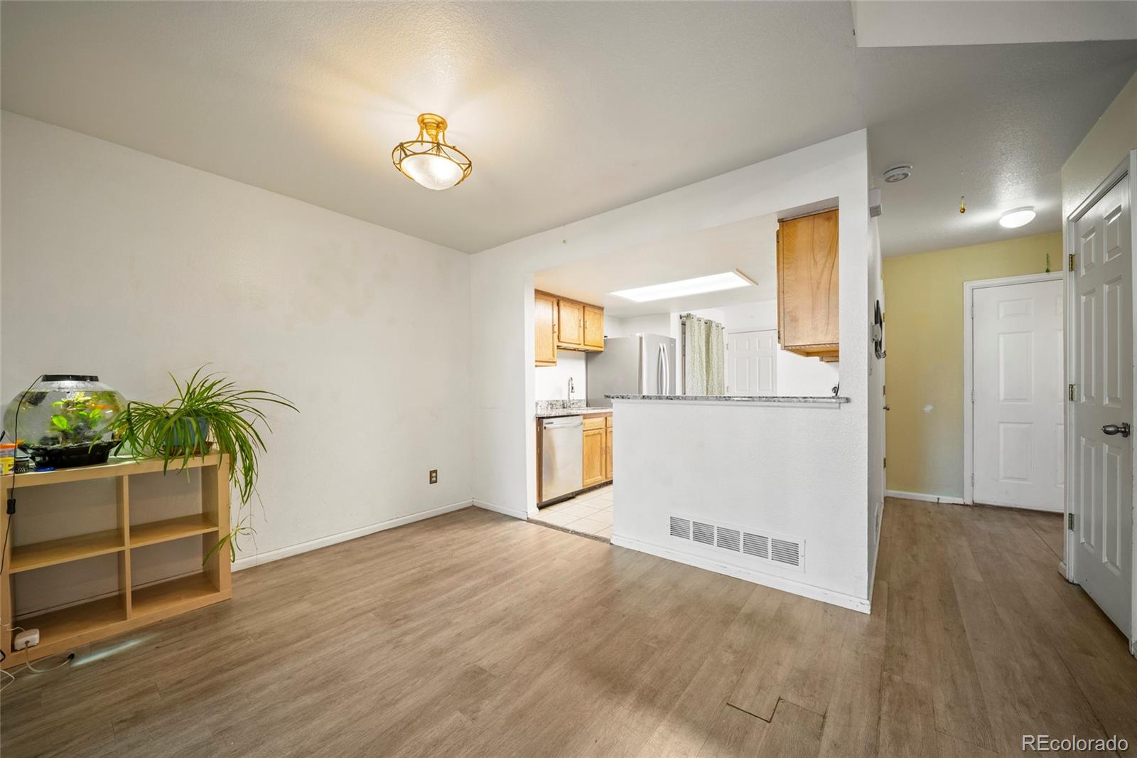 MLS Image #10 for 6340  yank court a,arvada, Colorado