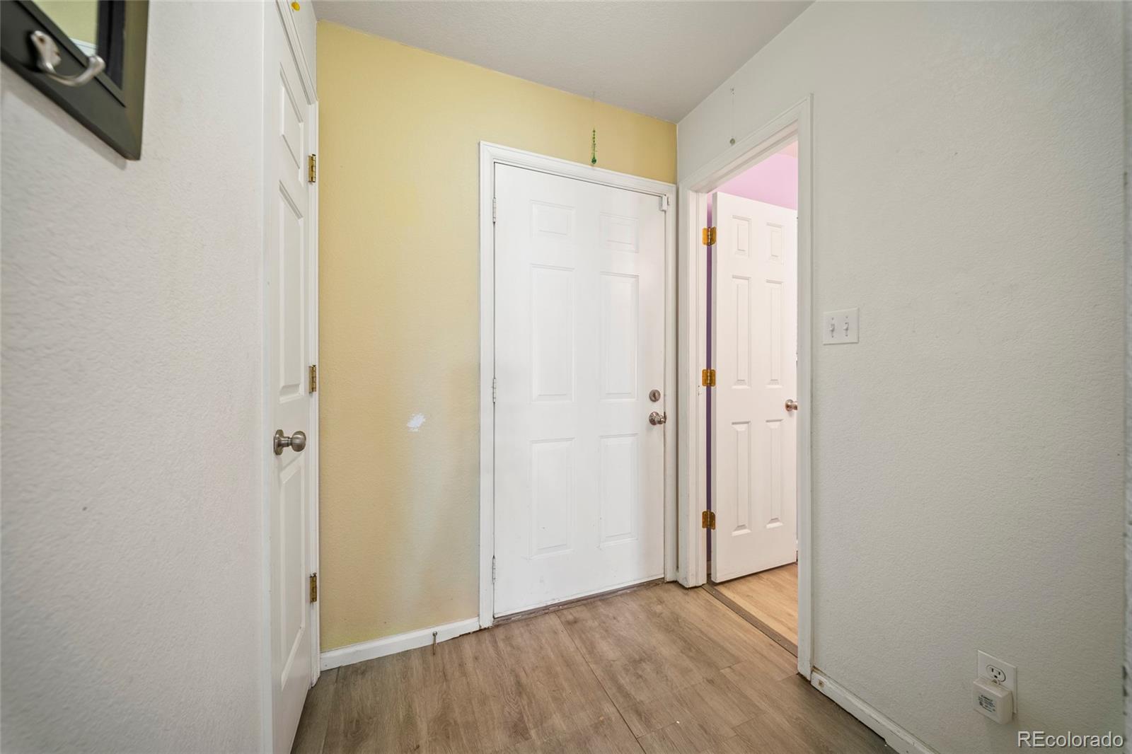 MLS Image #6 for 6340  yank court a,arvada, Colorado