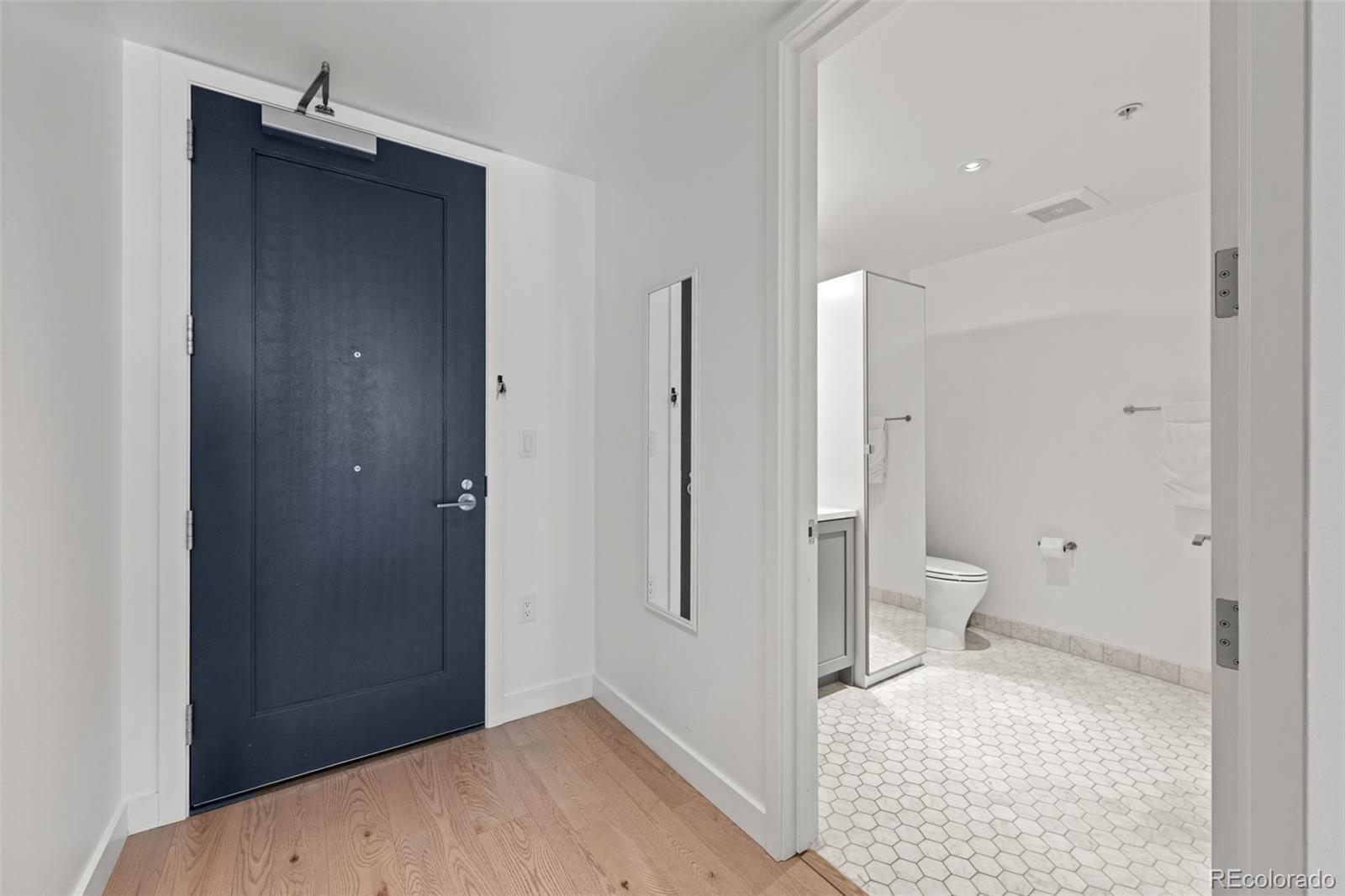 MLS Image #18 for 1750  wewatta street,denver, Colorado