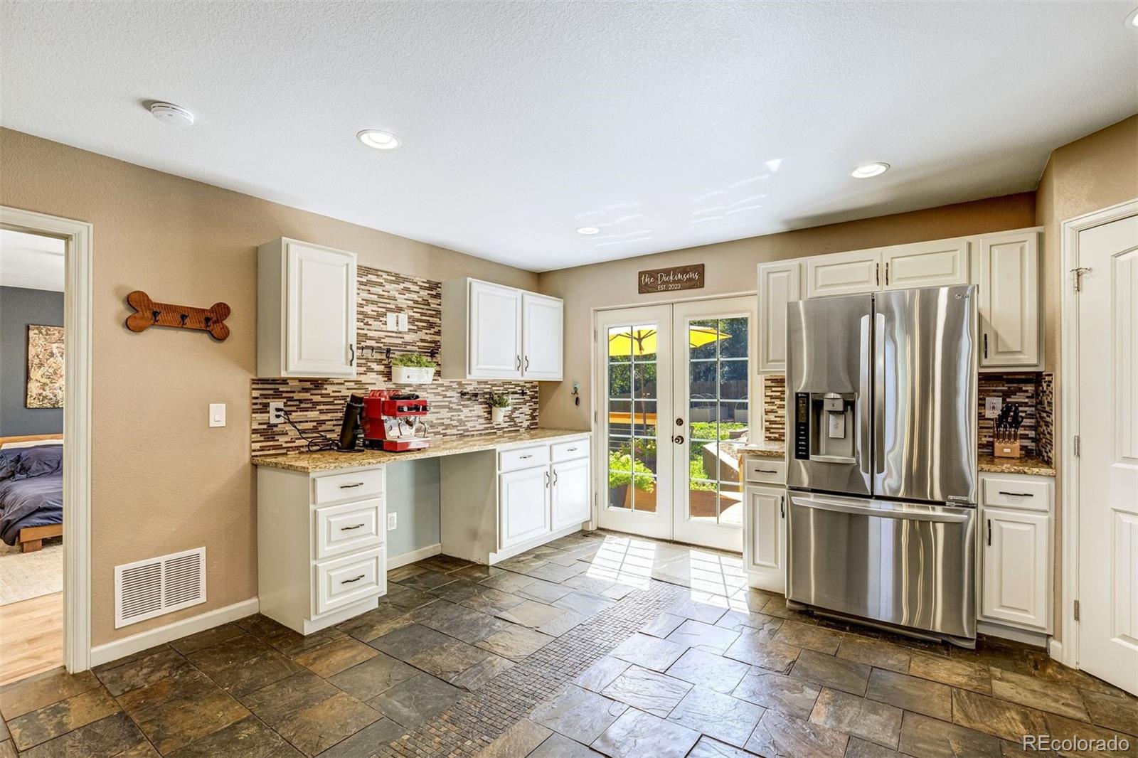 MLS Image #9 for 23 w brookside street,colorado springs, Colorado