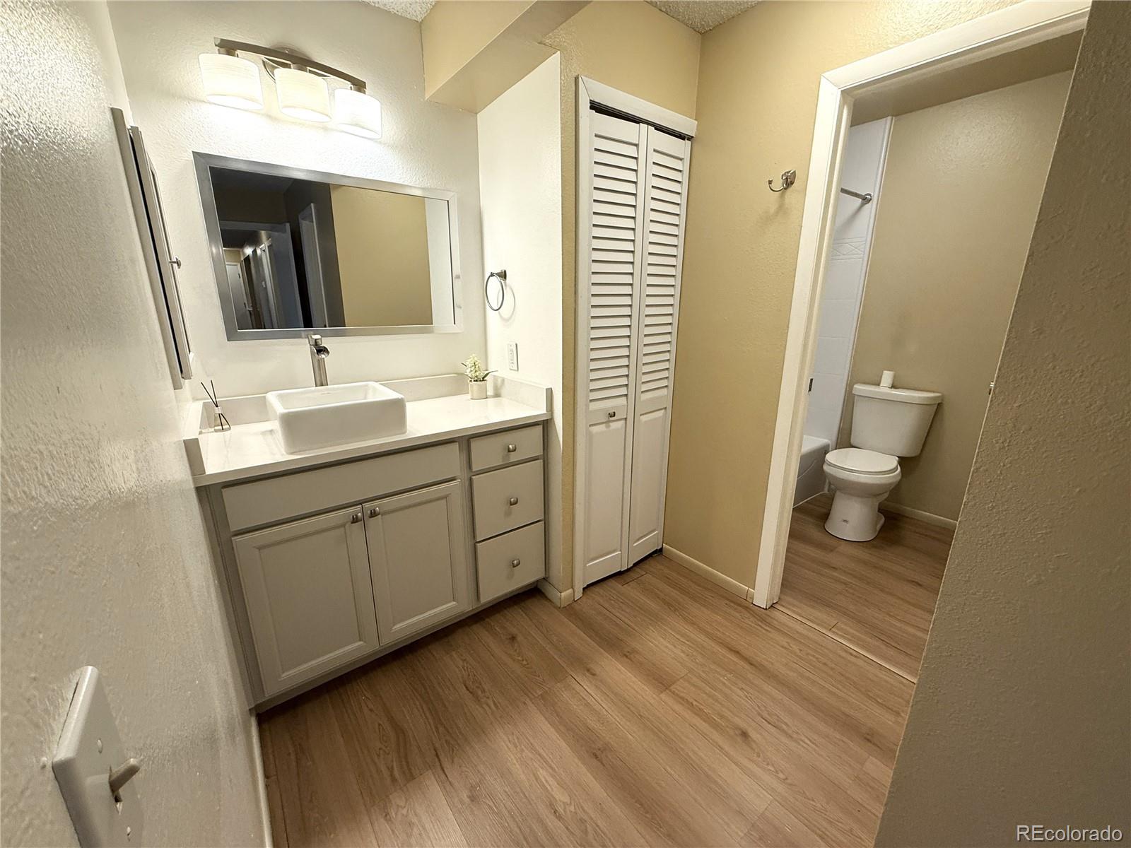 MLS Image #10 for 14469 e 1st drive,aurora, Colorado