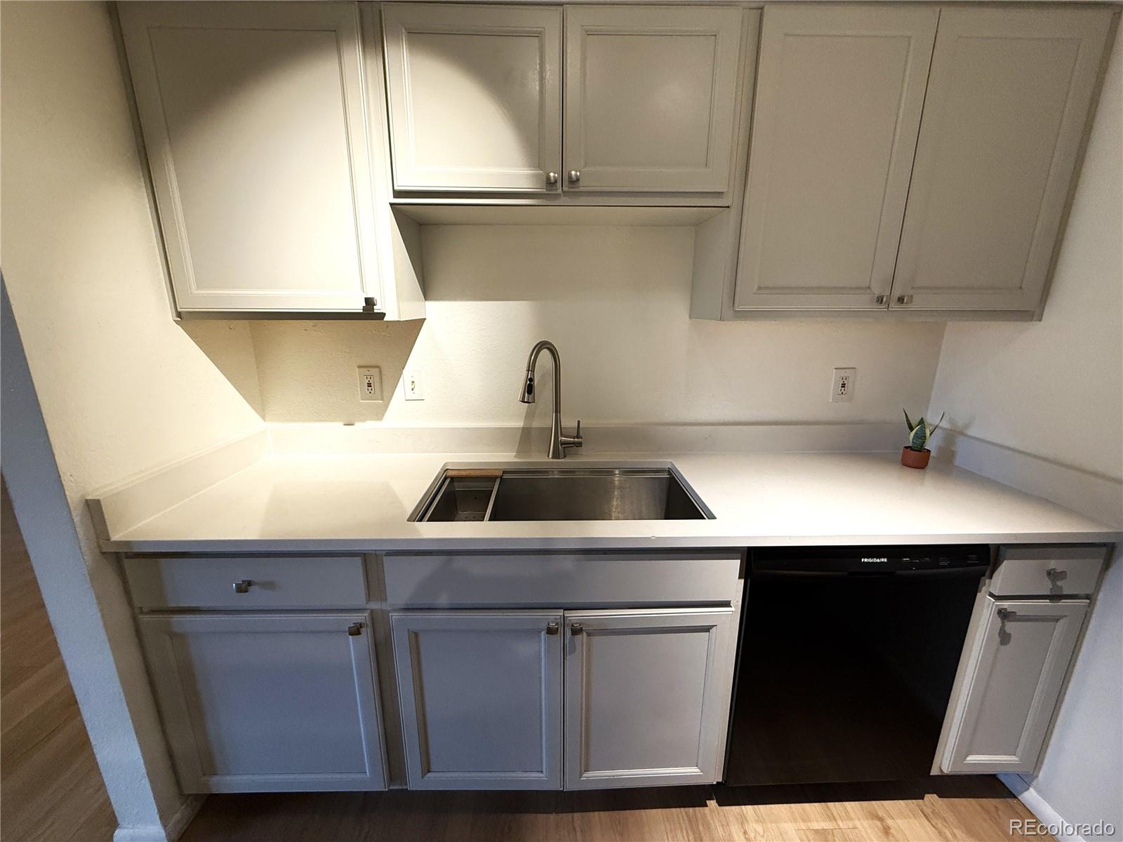 MLS Image #3 for 14469 e 1st drive,aurora, Colorado
