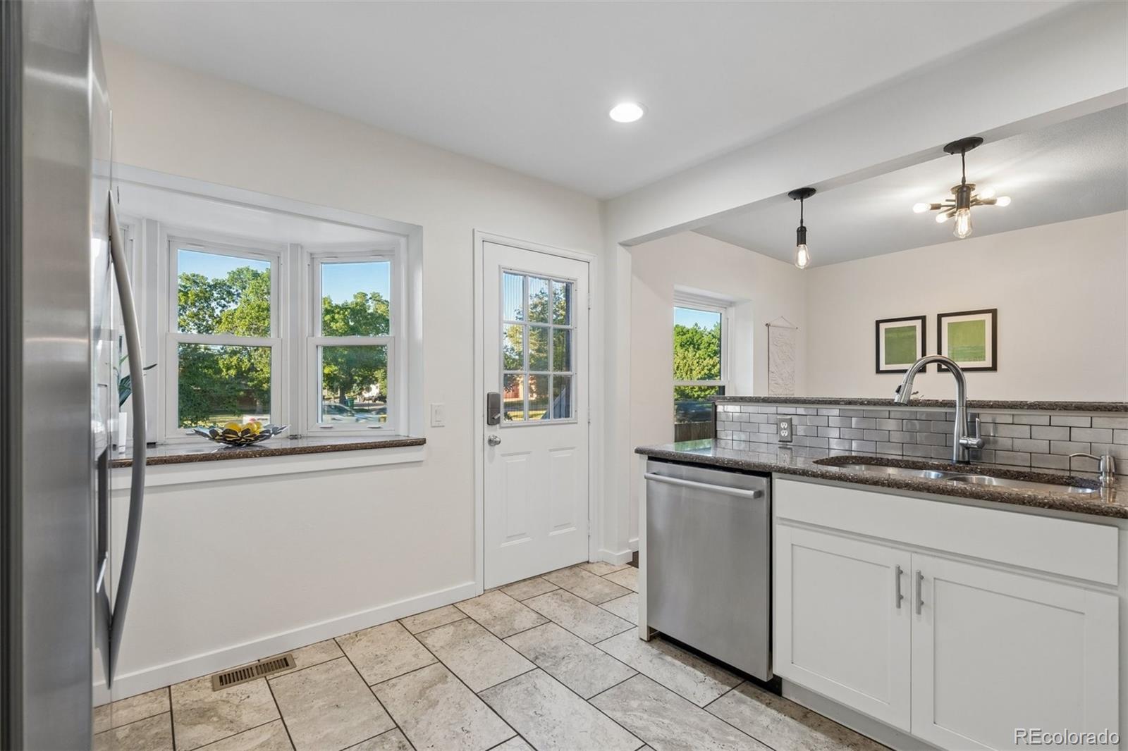 MLS Image #10 for 301 s krameria street,denver, Colorado