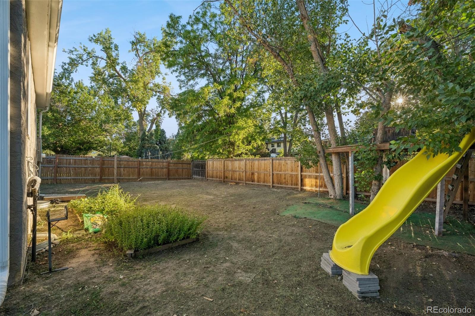 MLS Image #26 for 301 s krameria street,denver, Colorado