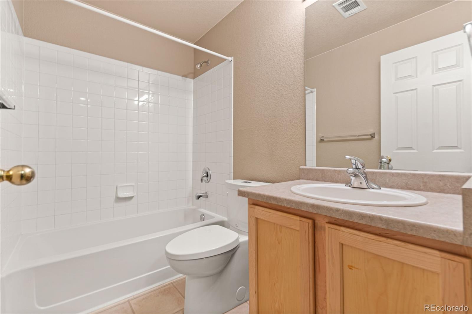 MLS Image #16 for 1433 s emporia court,aurora, Colorado