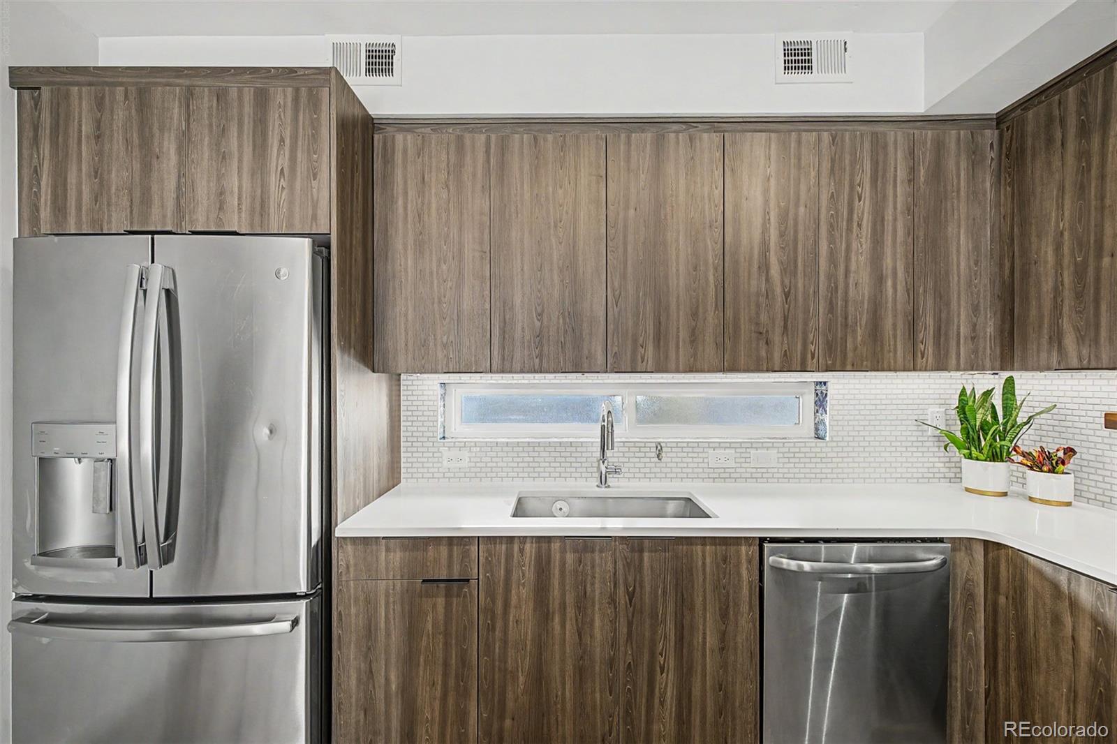 MLS Image #14 for 3412 w 18th avenue,denver, Colorado