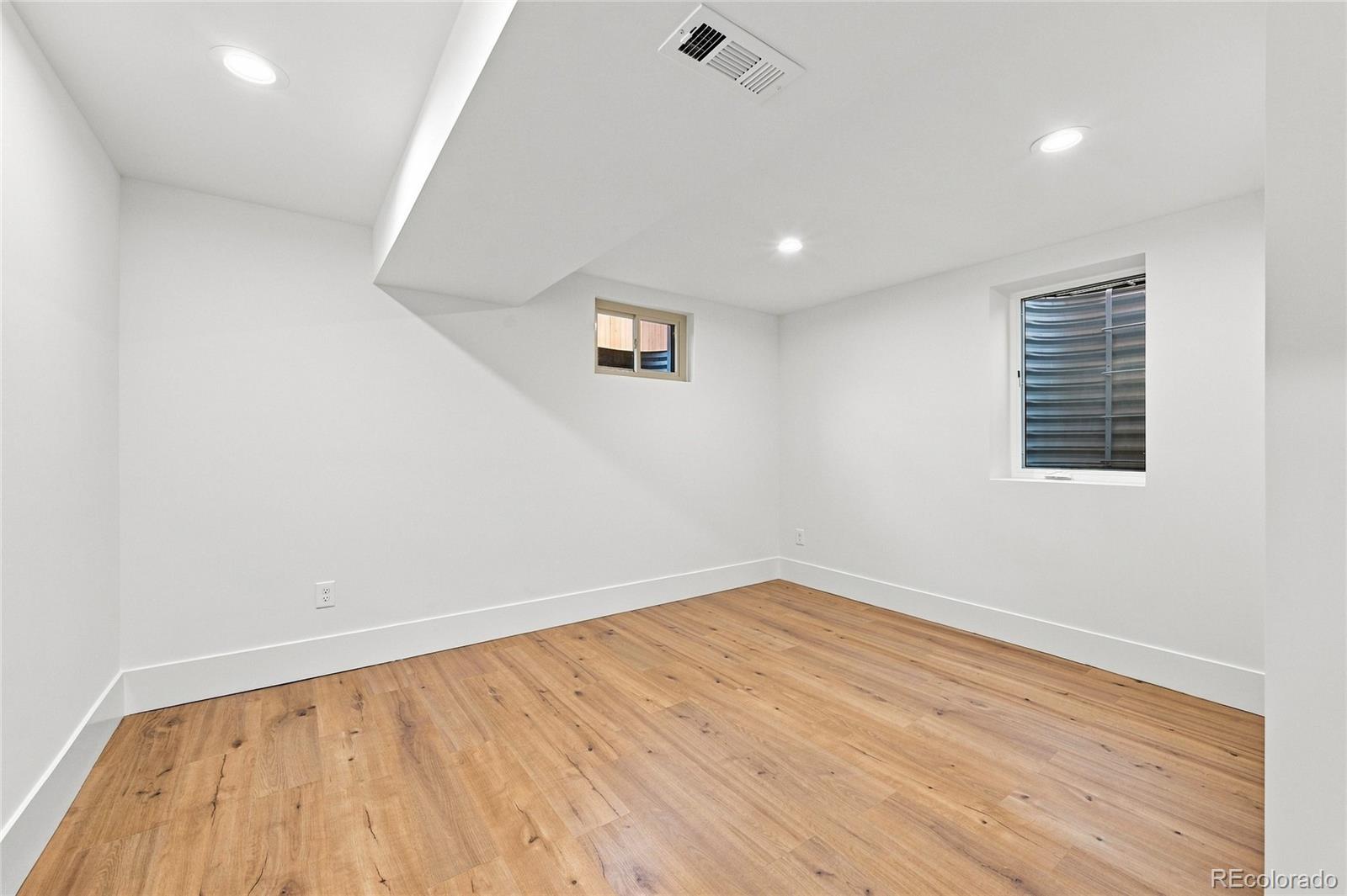 MLS Image #19 for 2670 s norman court,denver, Colorado