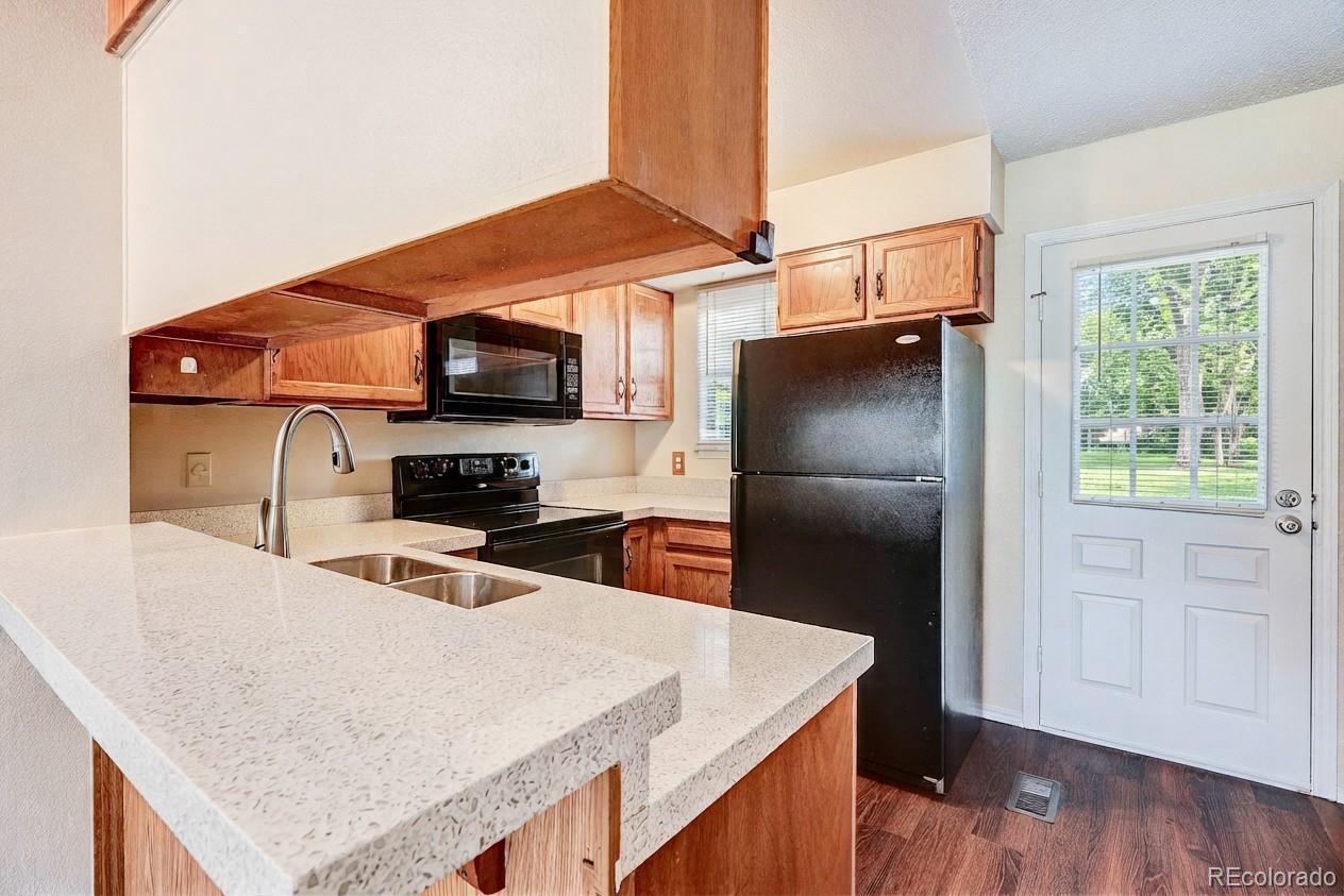 MLS Image #5 for 9756 w cornell place,denver, Colorado