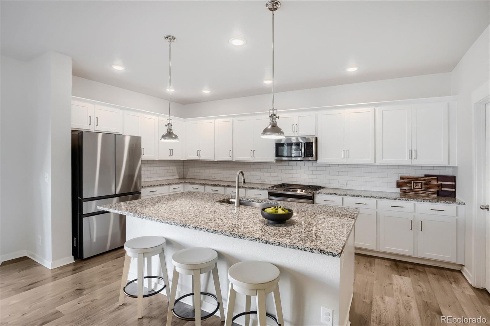 MLS Image #7 for 920  plum creek court,brighton, Colorado