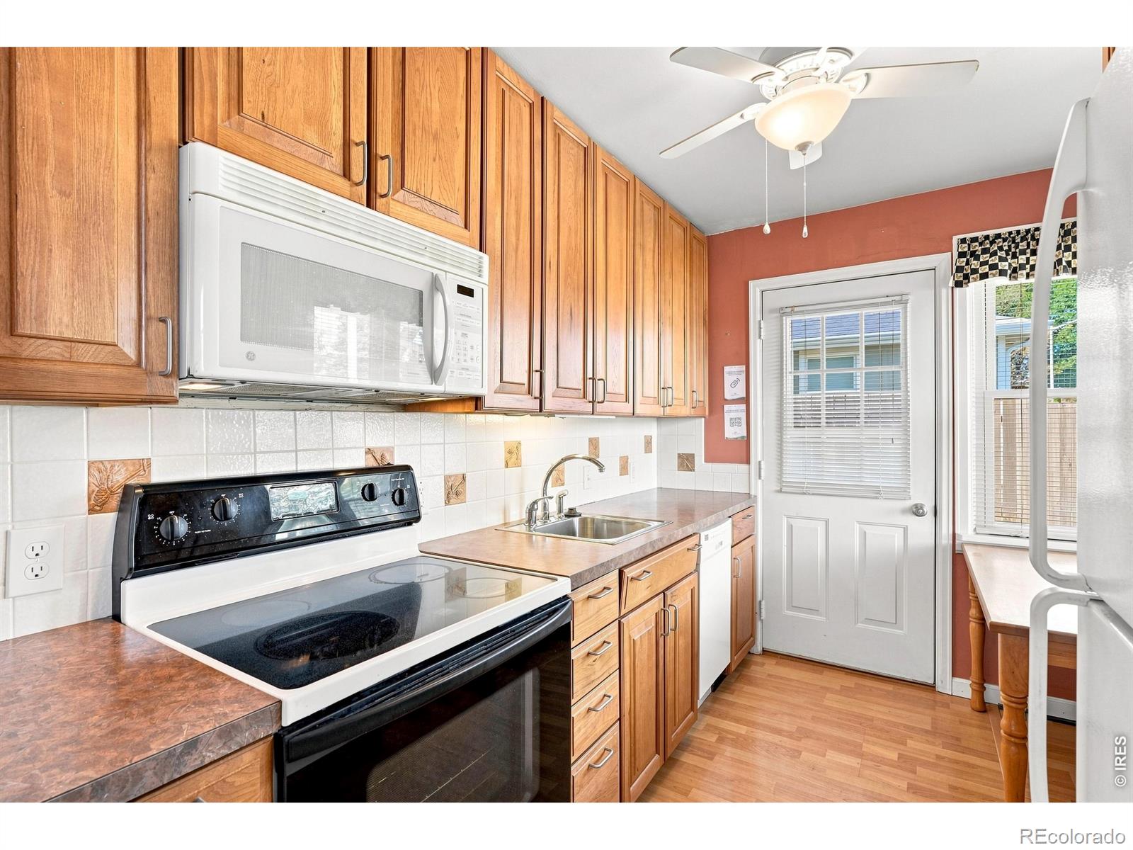 MLS Image #5 for 1513  9th avenue,longmont, Colorado