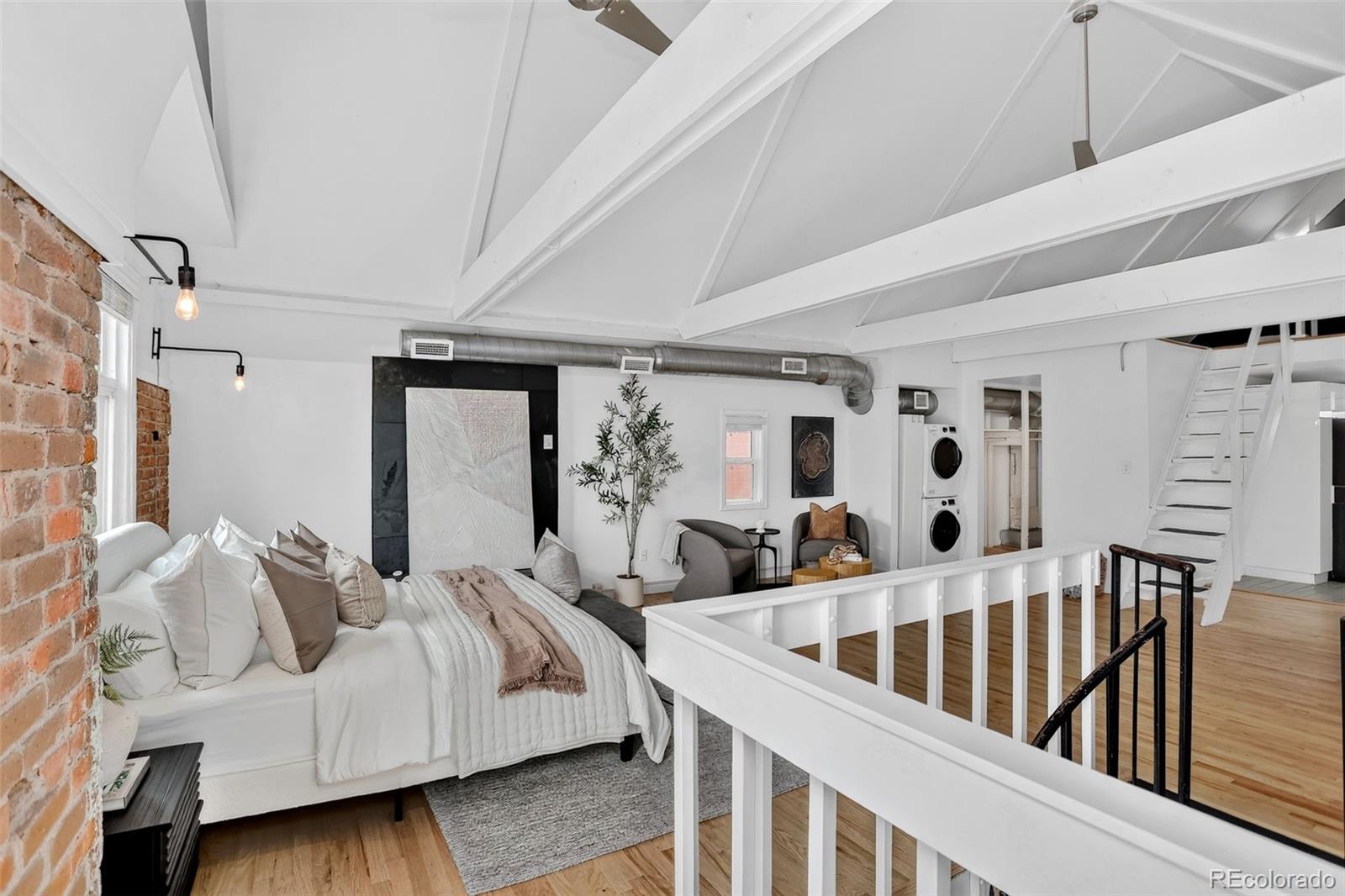 MLS Image #13 for 1763  vine street,denver, Colorado