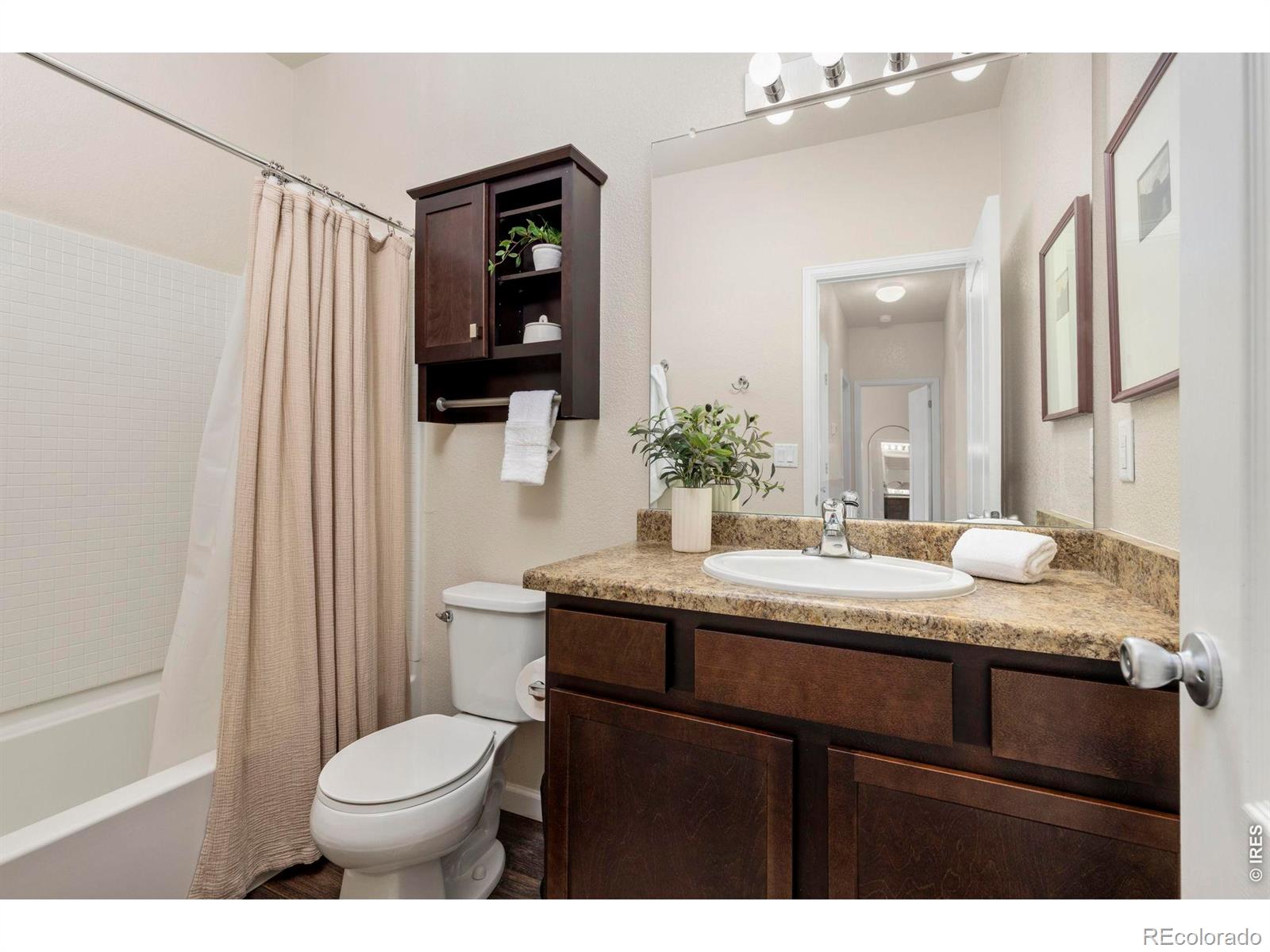 MLS Image #20 for 973  ranchhand drive,berthoud, Colorado
